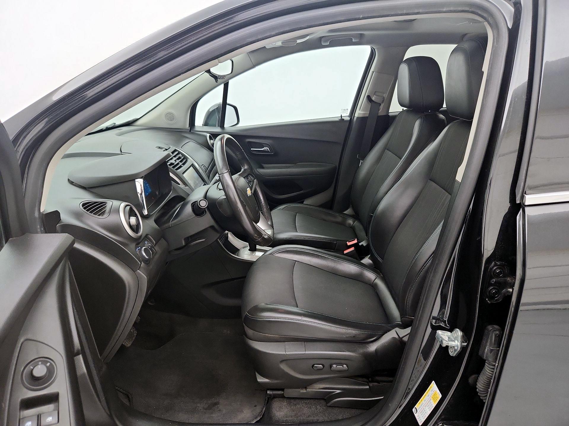 Thumbnail: 2016 Chevrolet Trax - 11