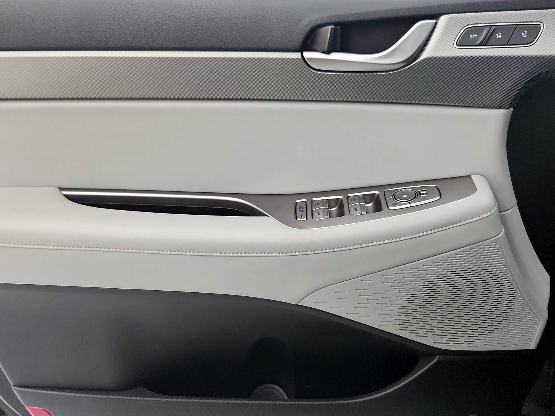 Thumbnail: 2020 Hyundai Palisade - 12