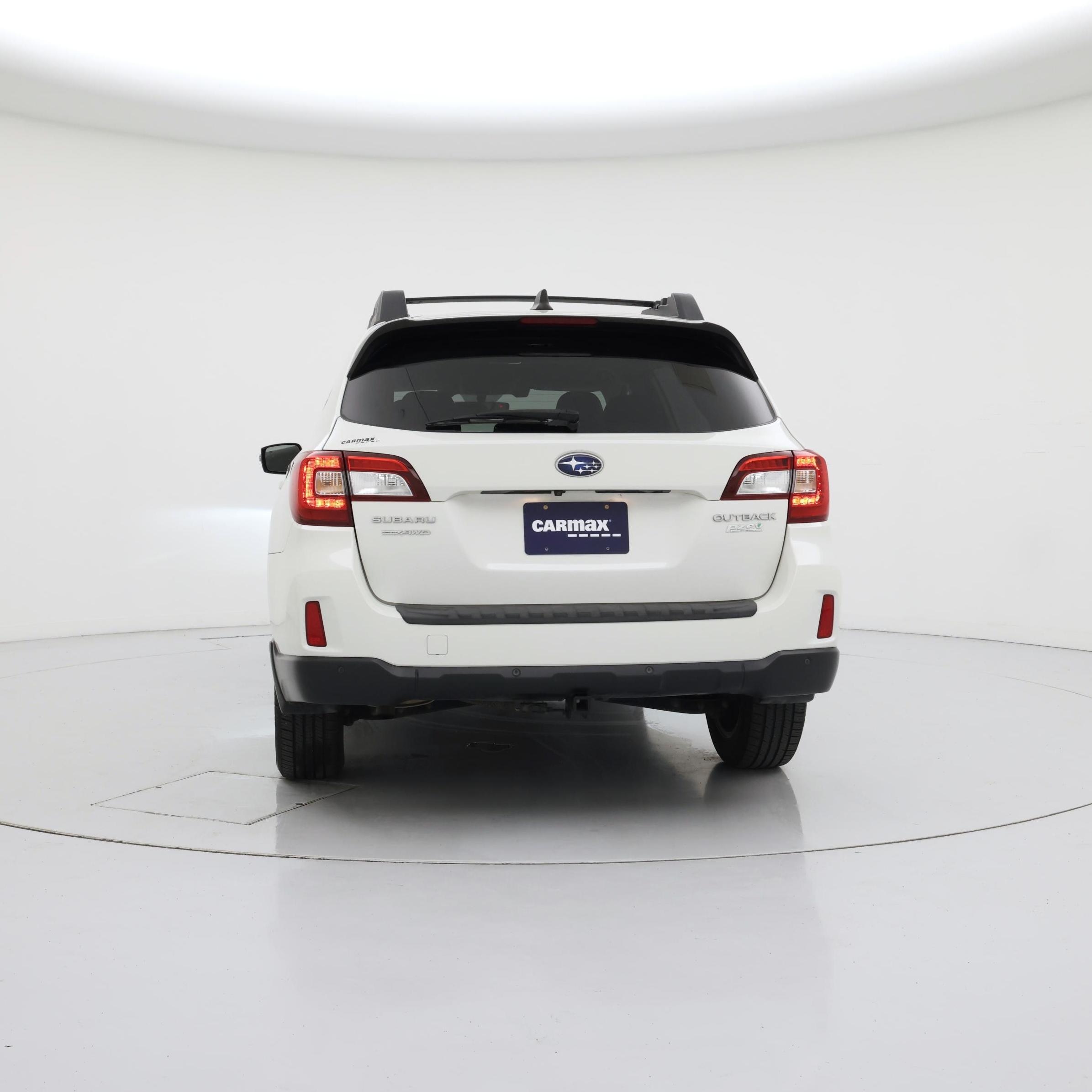 Thumbnail: 2017 Subaru Outback - 6