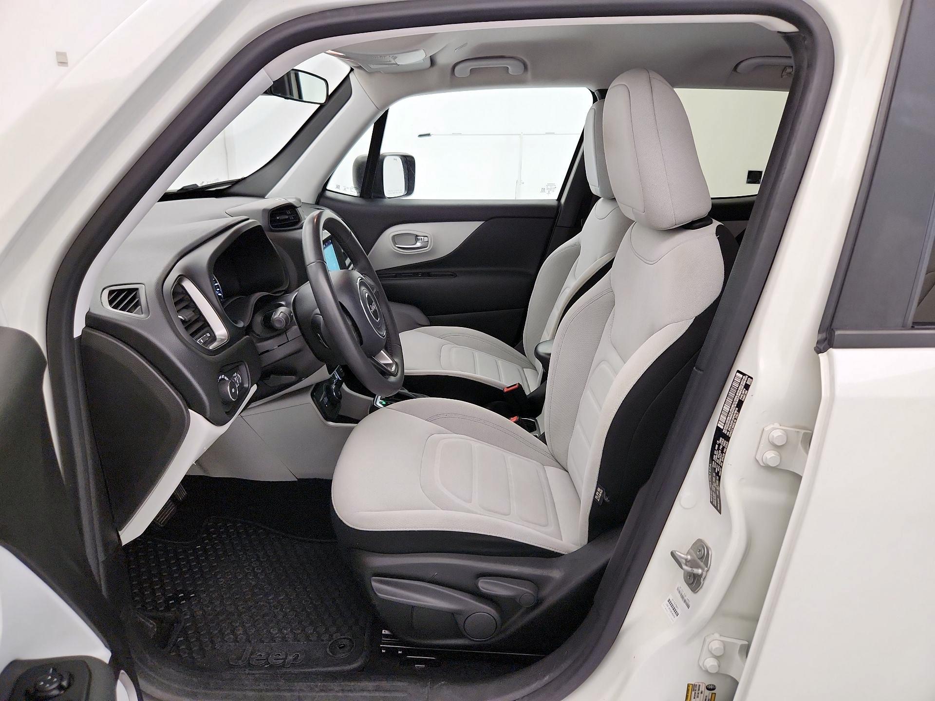 Thumbnail: 2022 Jeep Renegade - 11