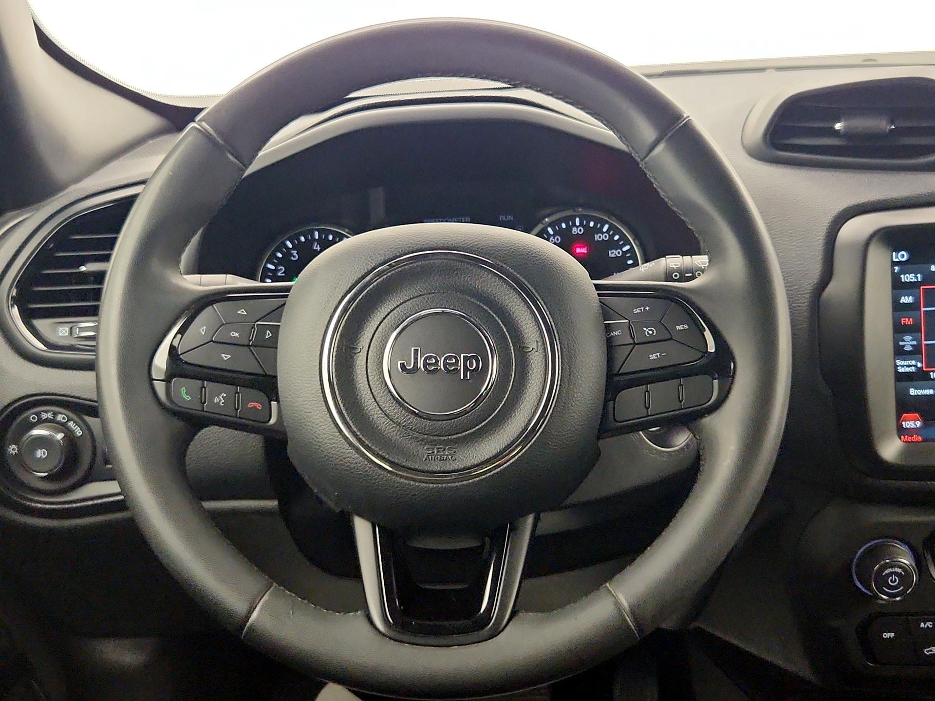 Thumbnail: 2022 Jeep Renegade - 10