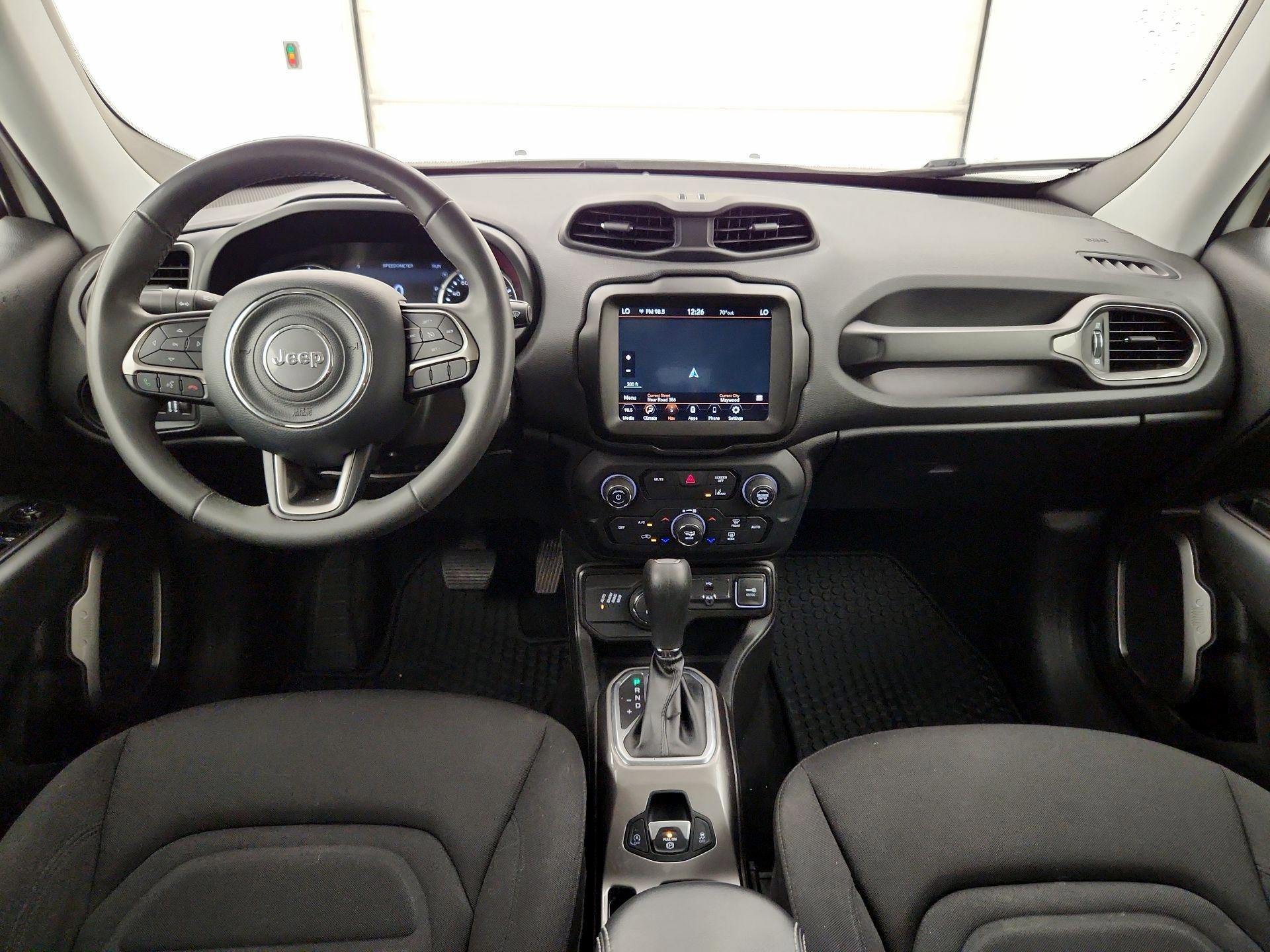 Thumbnail: 2022 Jeep Renegade - 9
