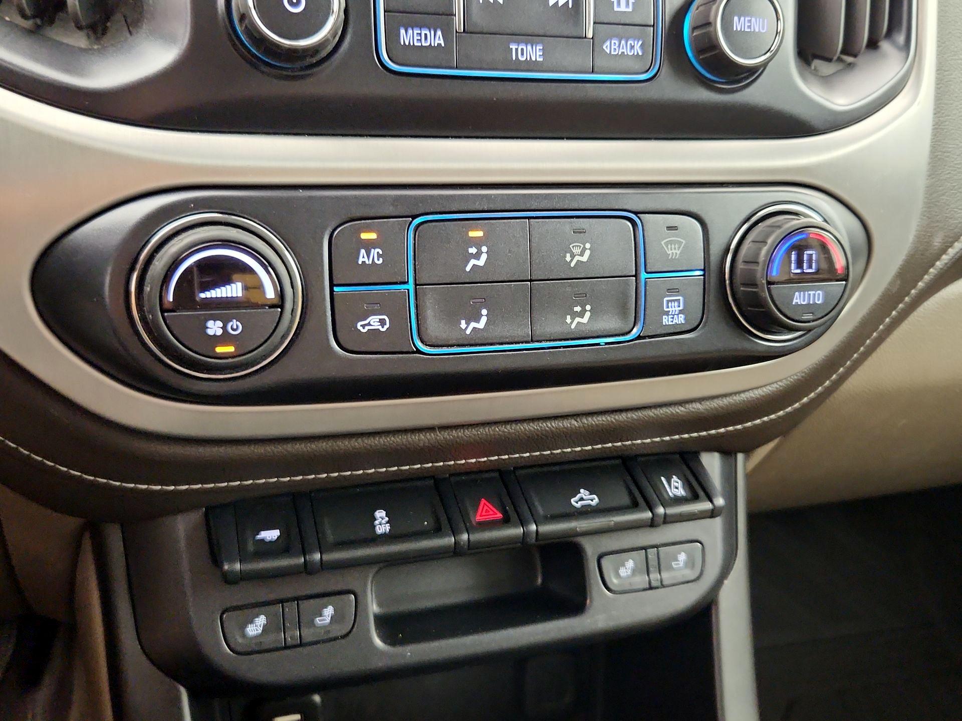 Thumbnail: 2017 GMC Canyon - 17