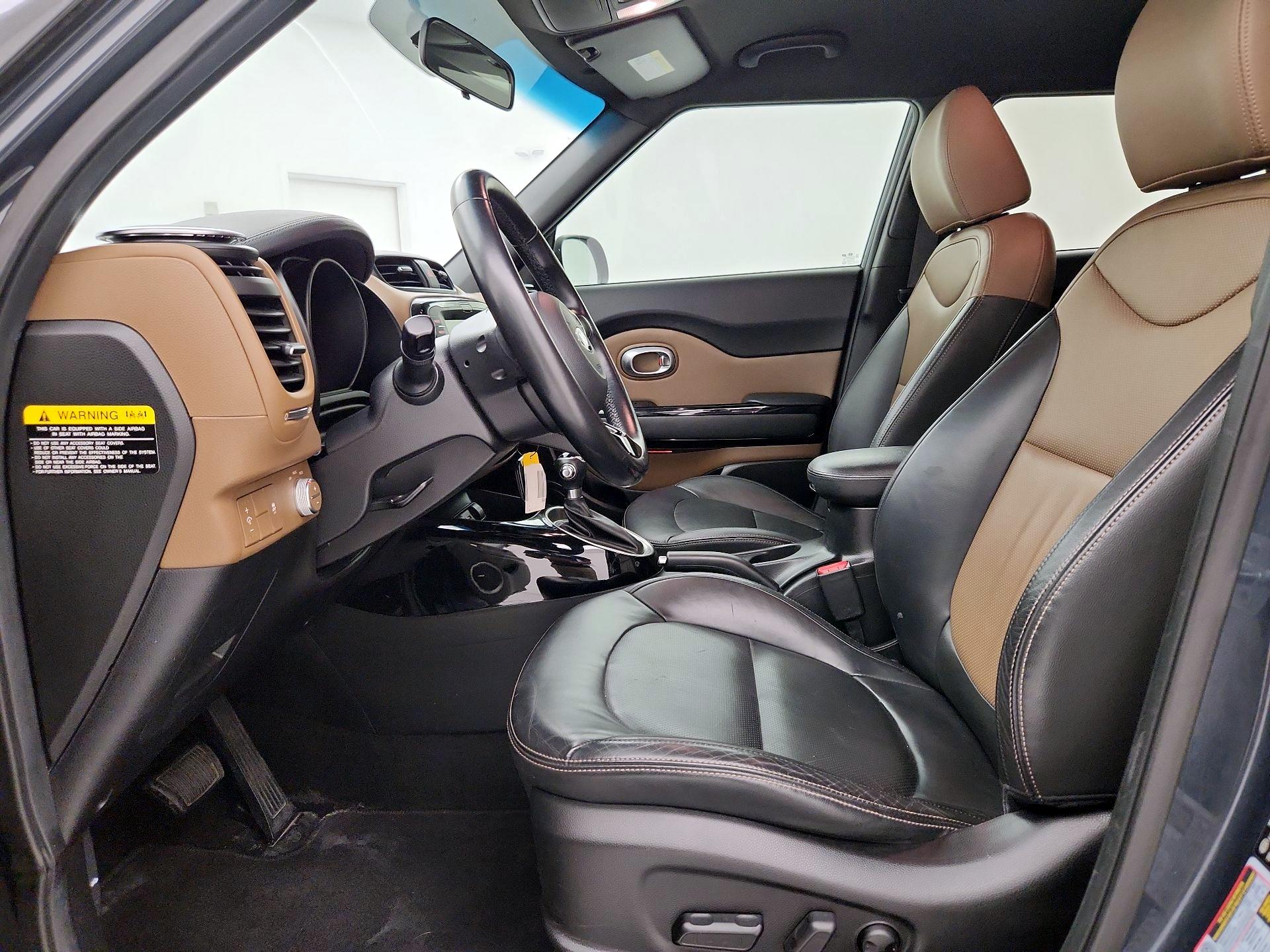 Thumbnail: 2016 Kia Soul - 11