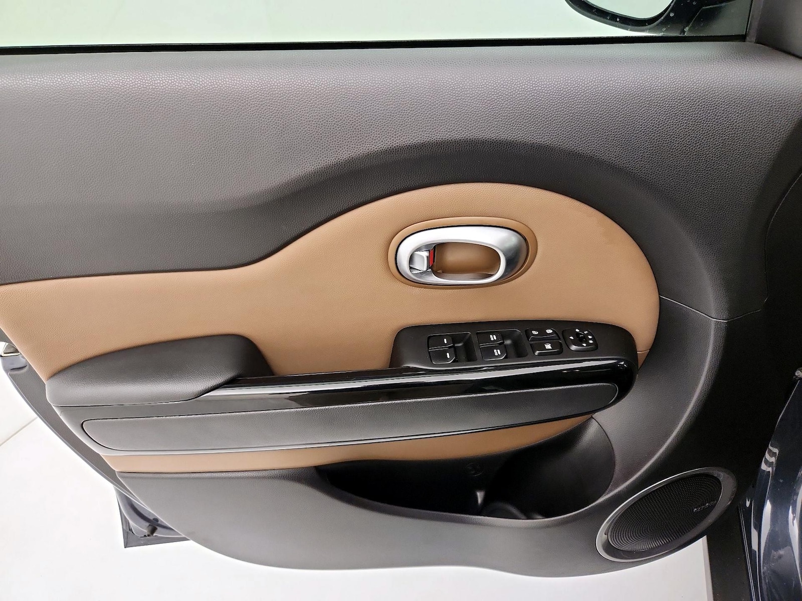 2016 Kia Soul + - Photo 13