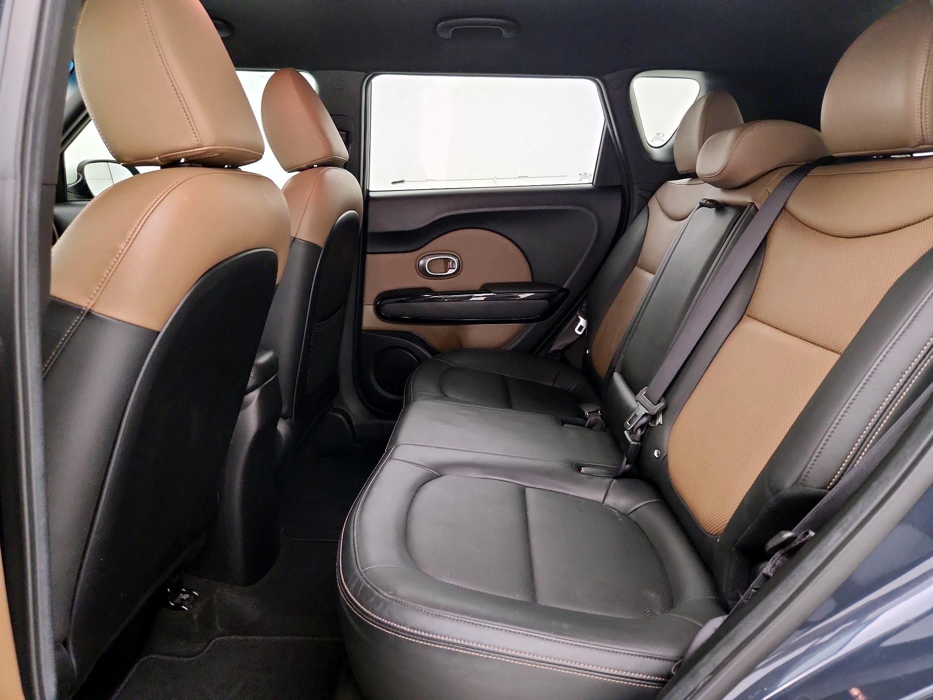 Thumbnail: 2016 Kia Soul - 20