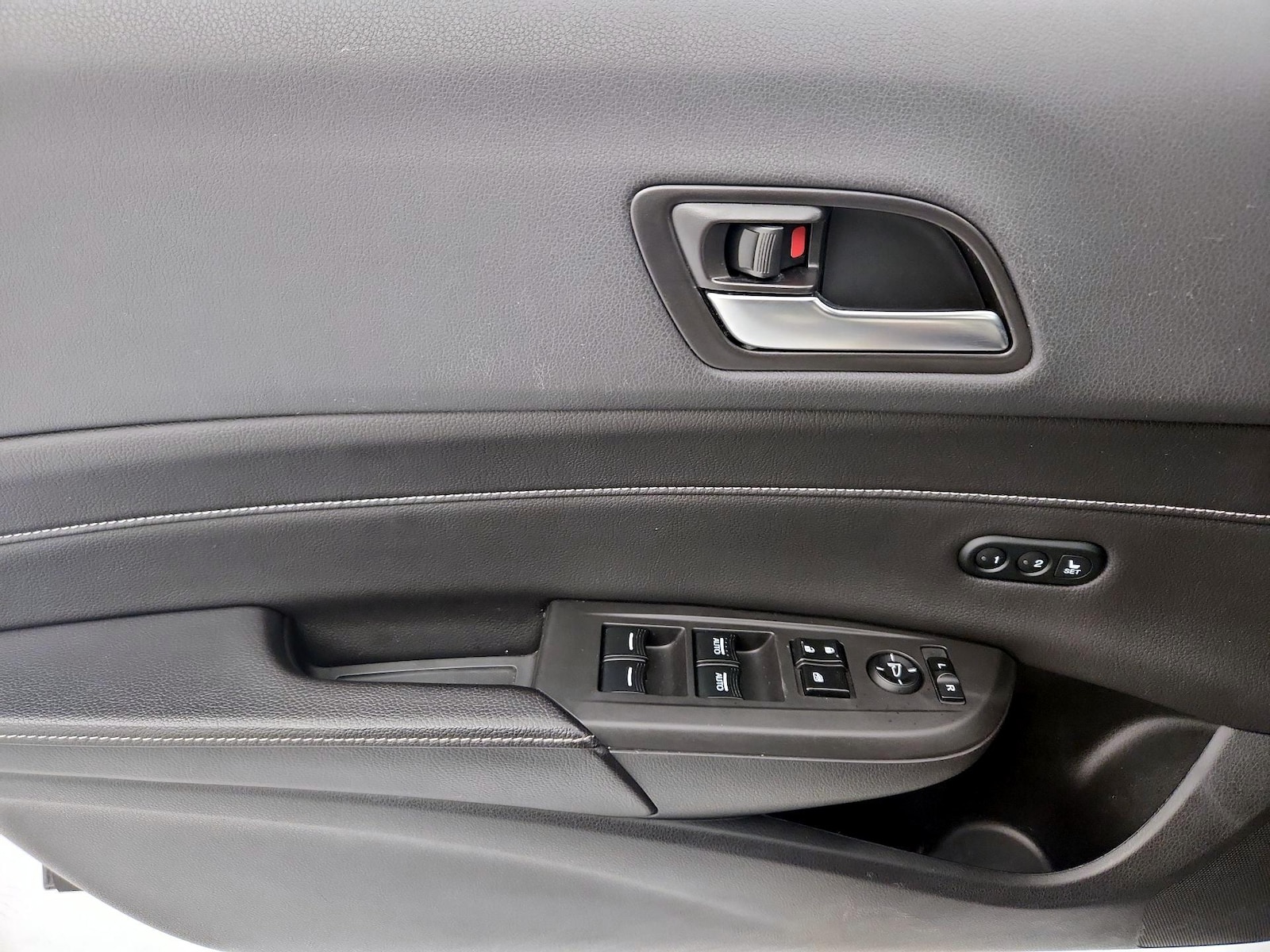 2020 Acura ILX Premium - Photo 13