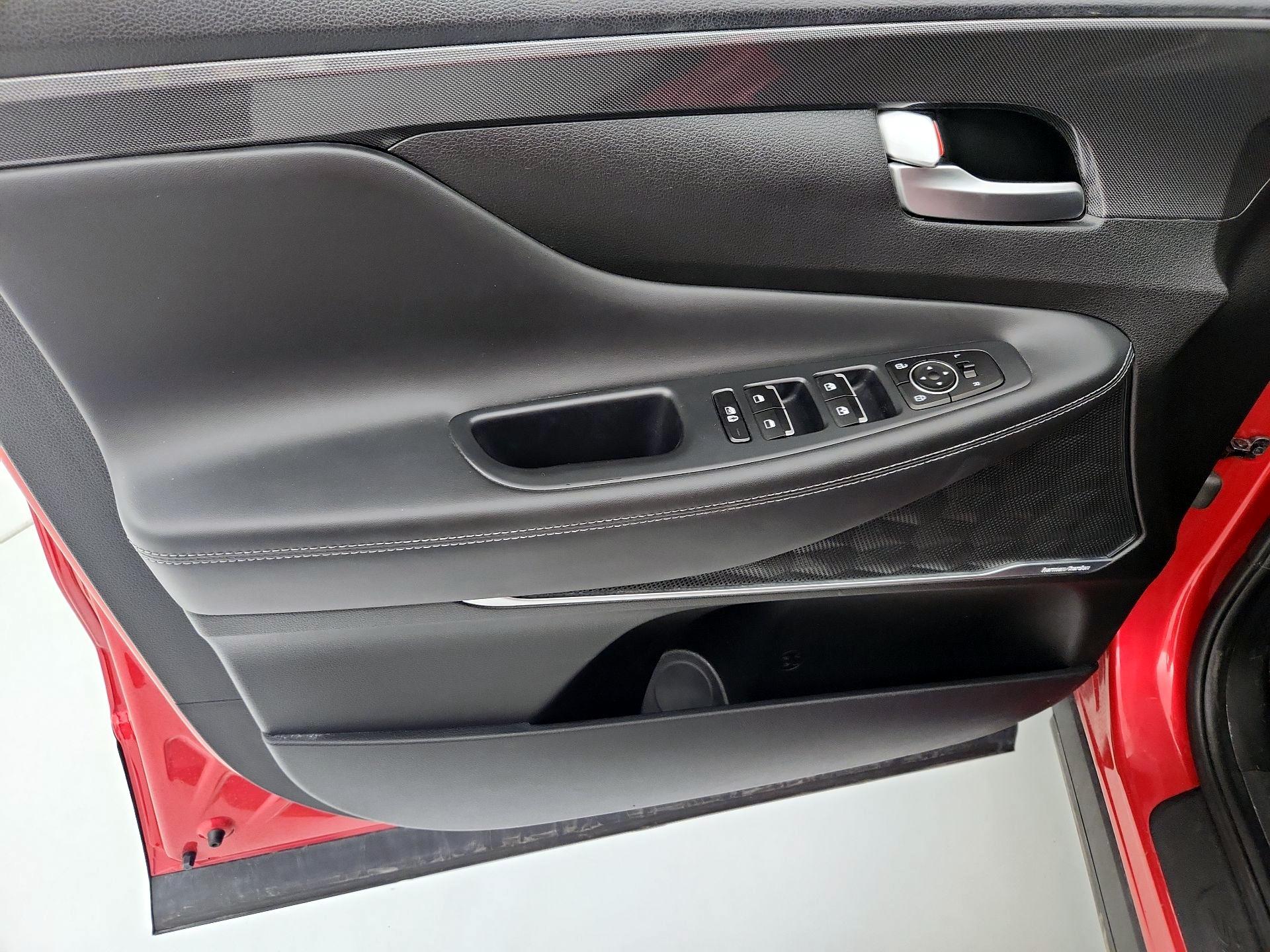 Thumbnail: 2022 Hyundai Santa Fe - 12