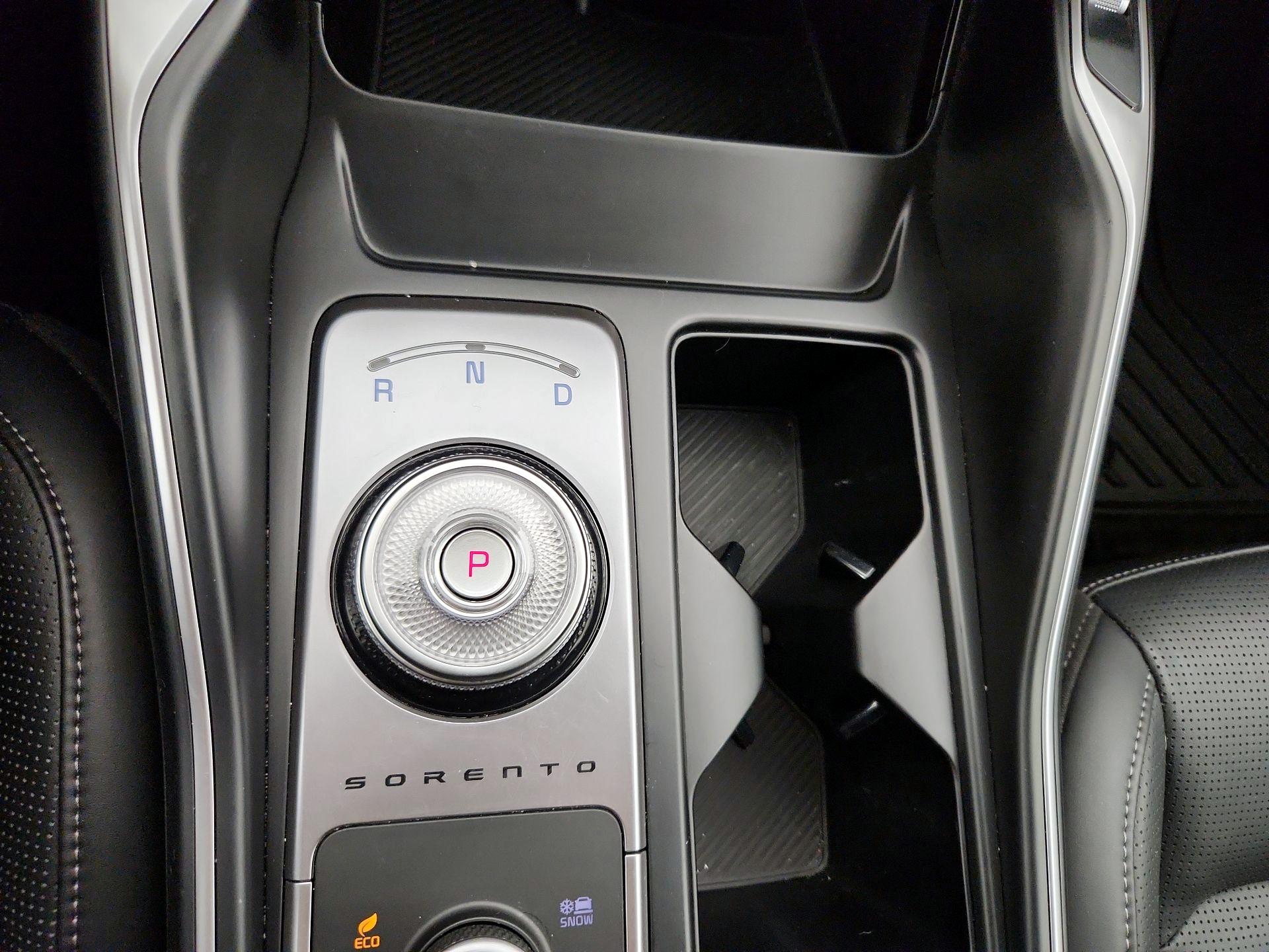 Thumbnail: 2025 Kia Sorento - 18