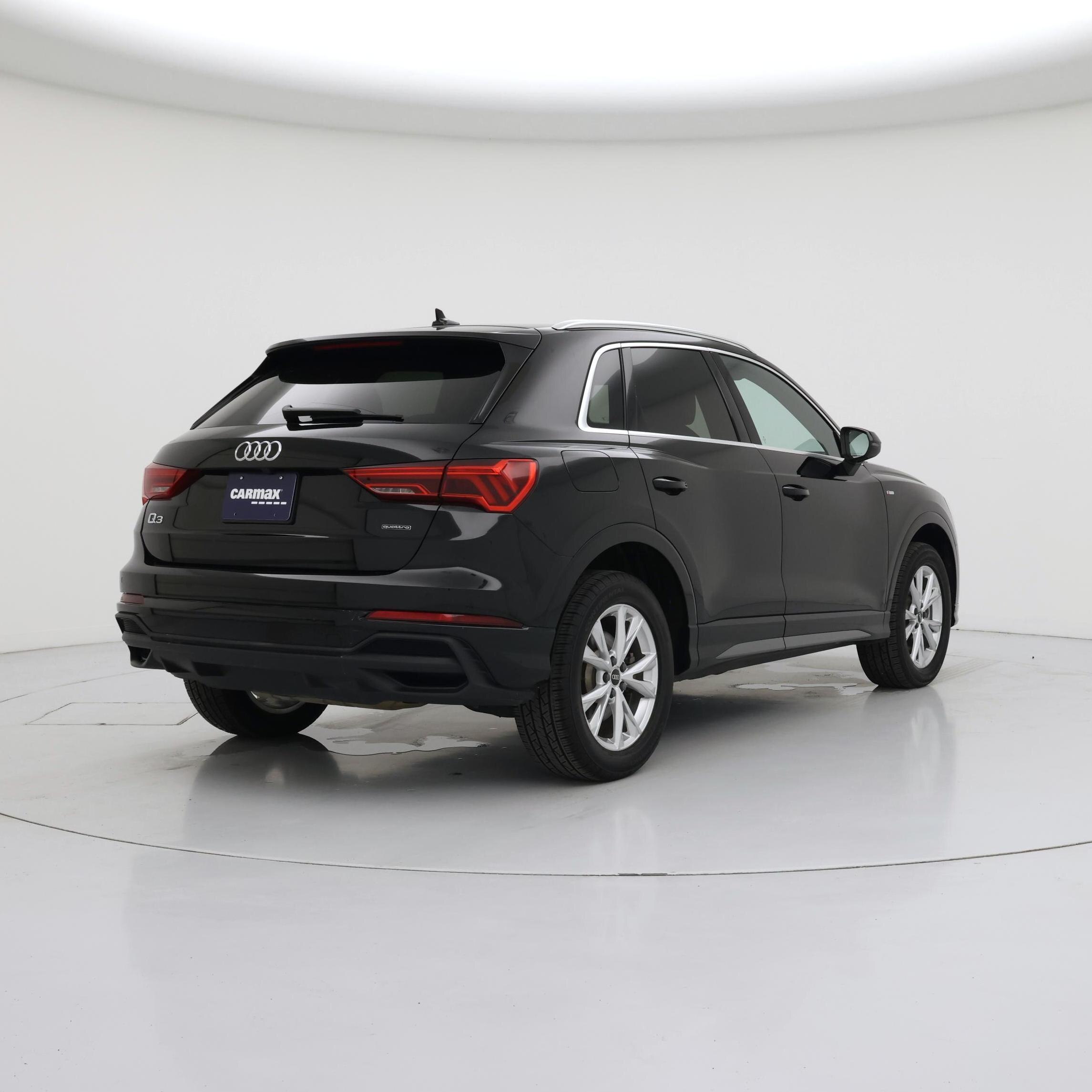 Thumbnail: 2025 Audi Q3 - 8