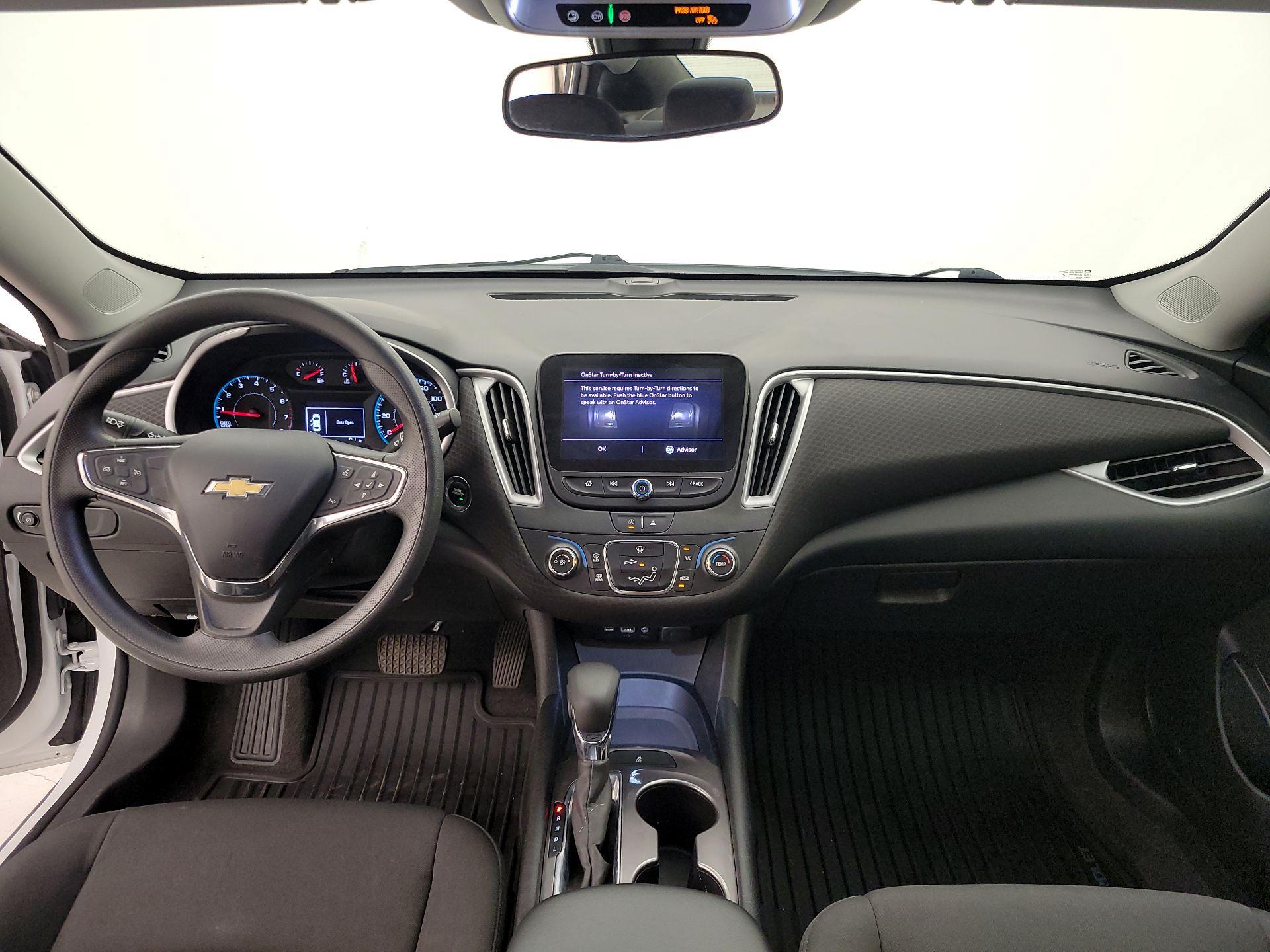 Thumbnail: 2021 Chevrolet Malibu - 9