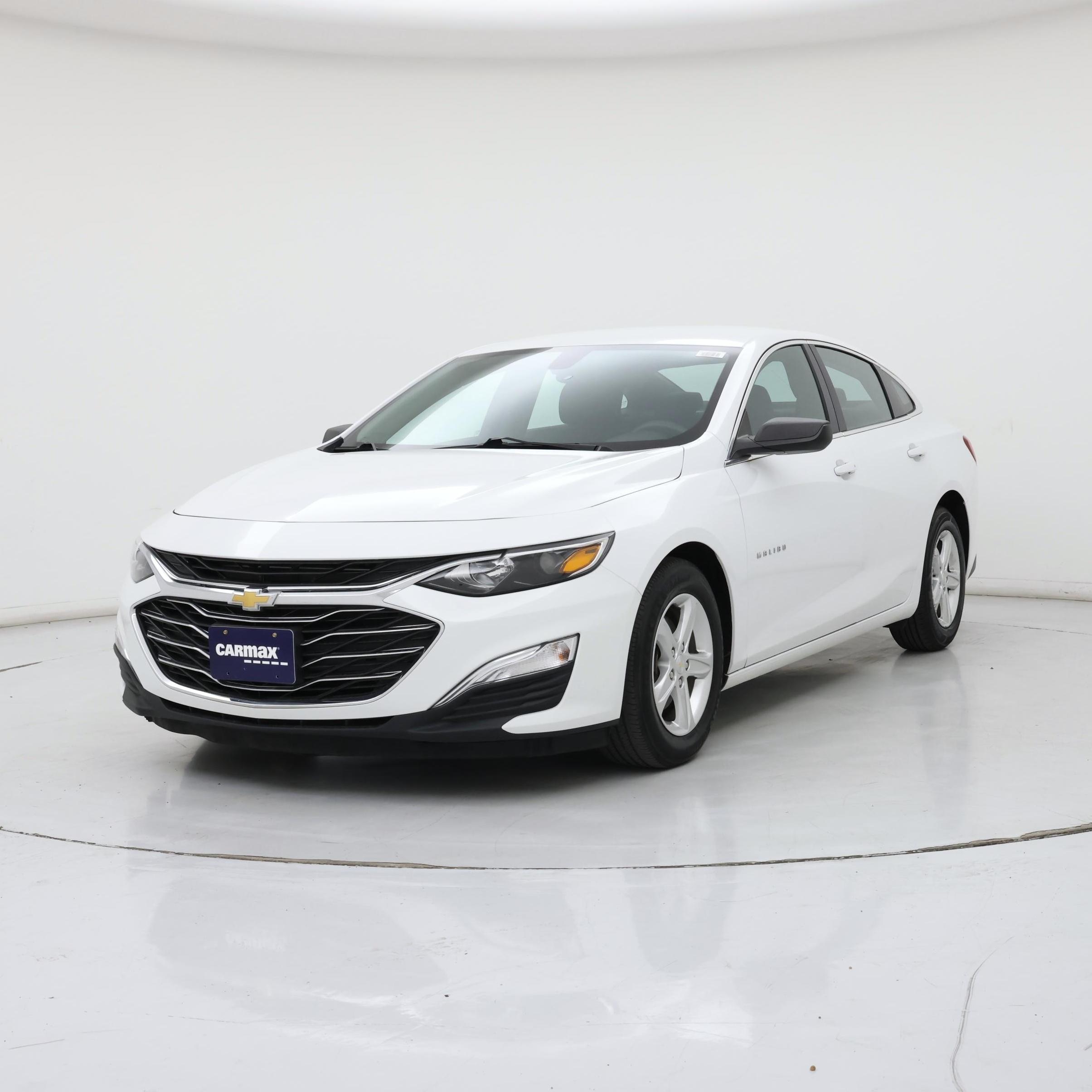Thumbnail: 2021 Chevrolet Malibu - 4