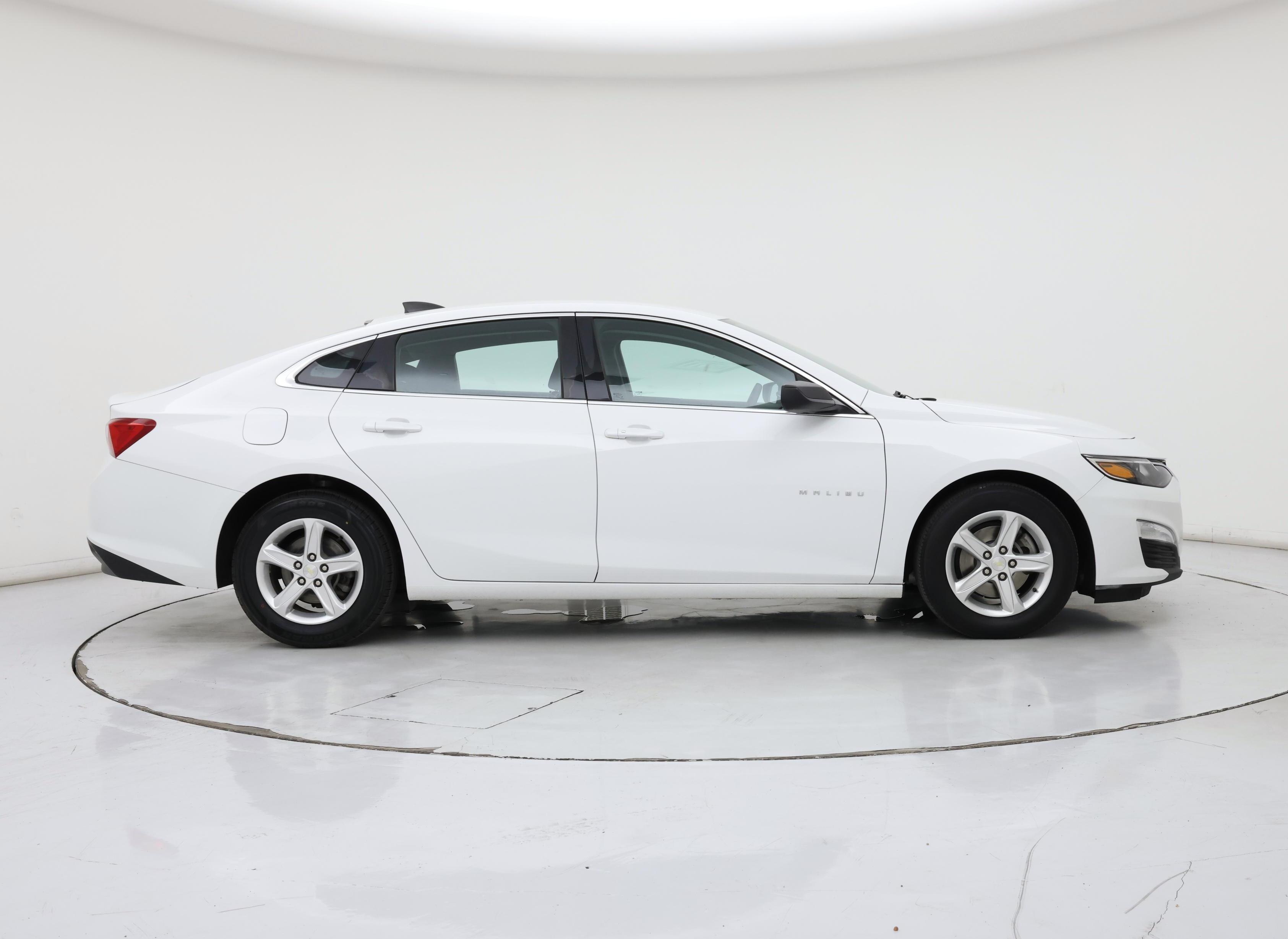 Thumbnail: 2021 Chevrolet Malibu - 7