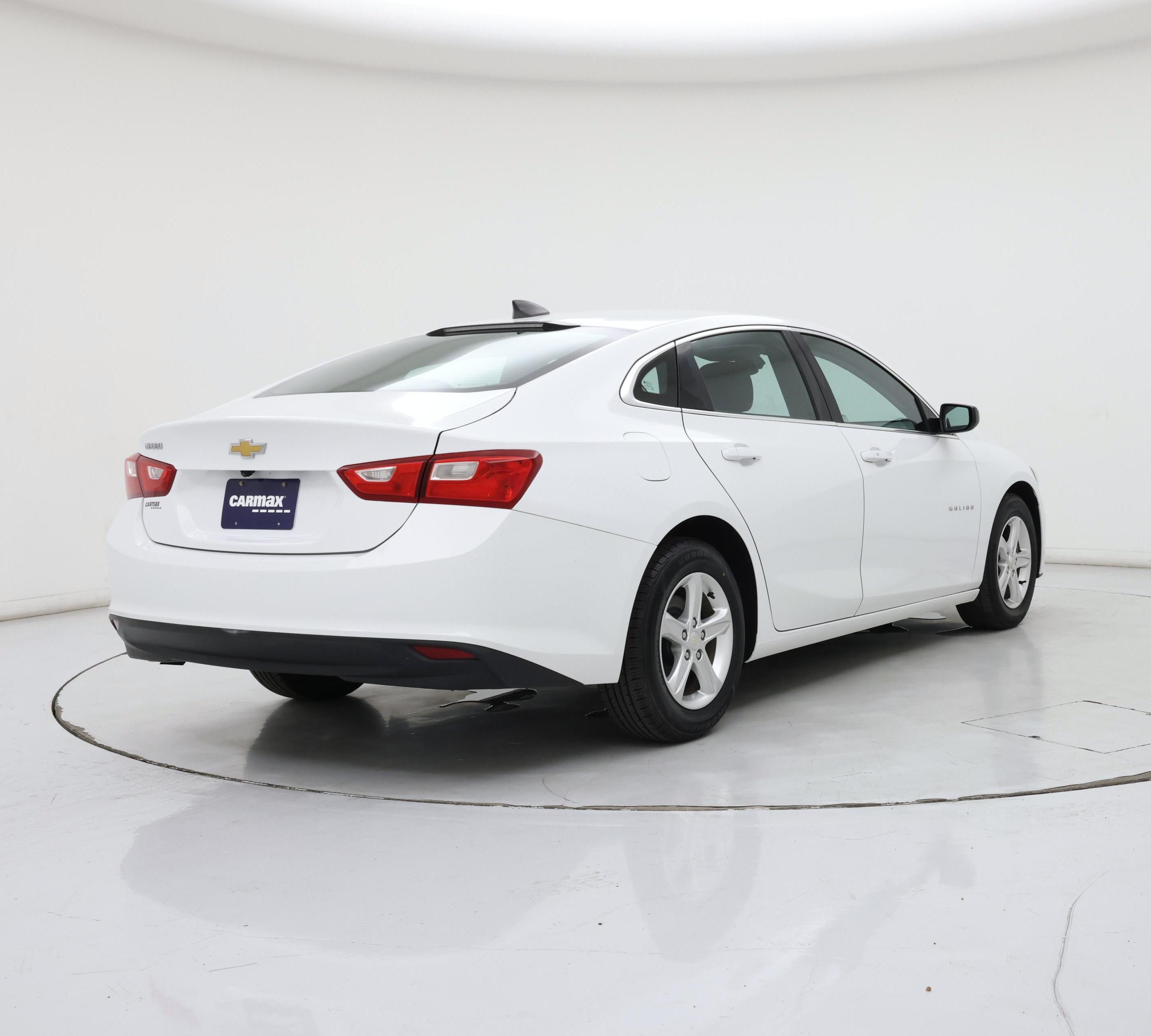 Thumbnail: 2021 Chevrolet Malibu - 8