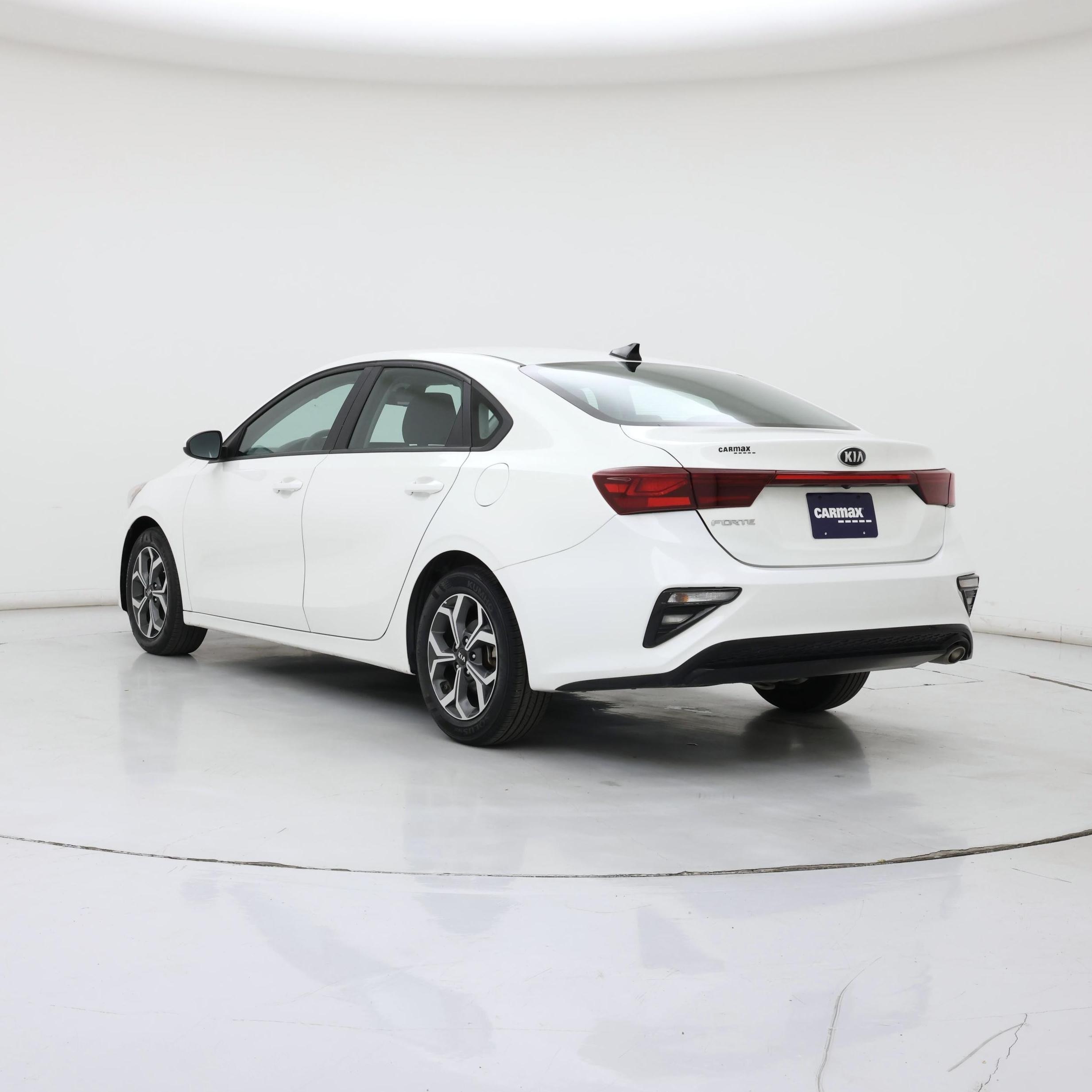 Thumbnail: 2021 Kia Forte - 2