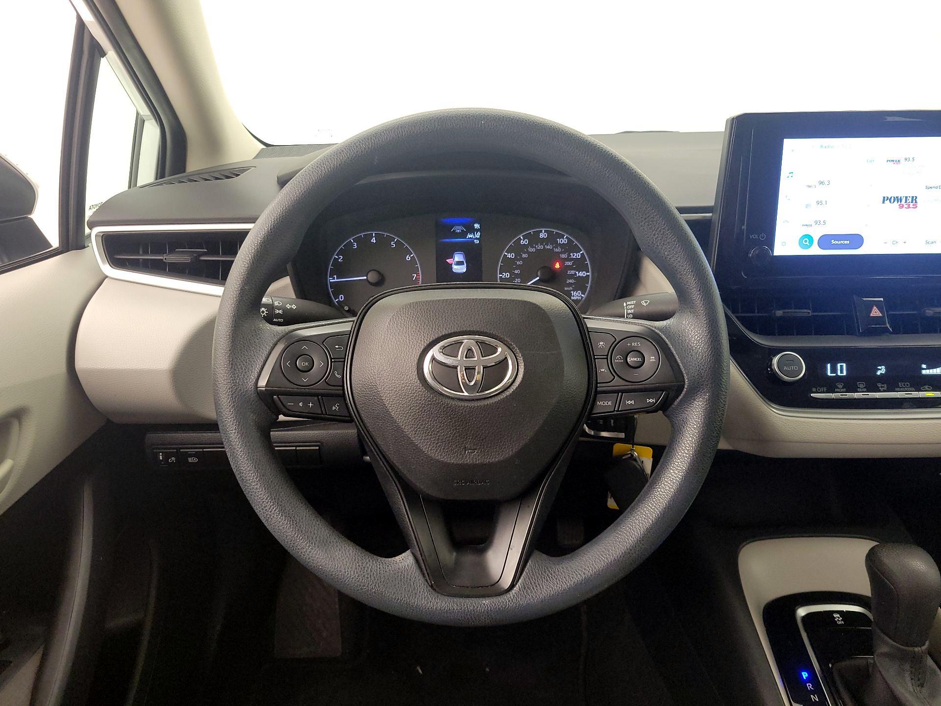 Thumbnail: 2023 Toyota Corolla - 10