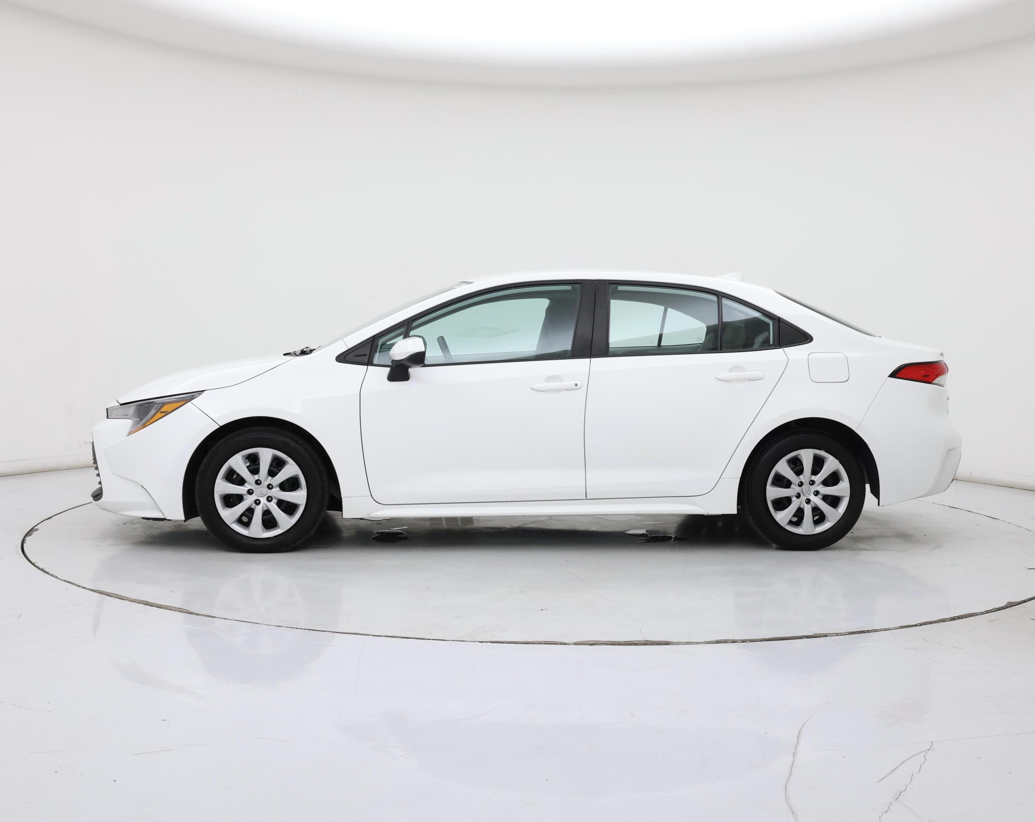 Thumbnail: 2023 Toyota Corolla - 3