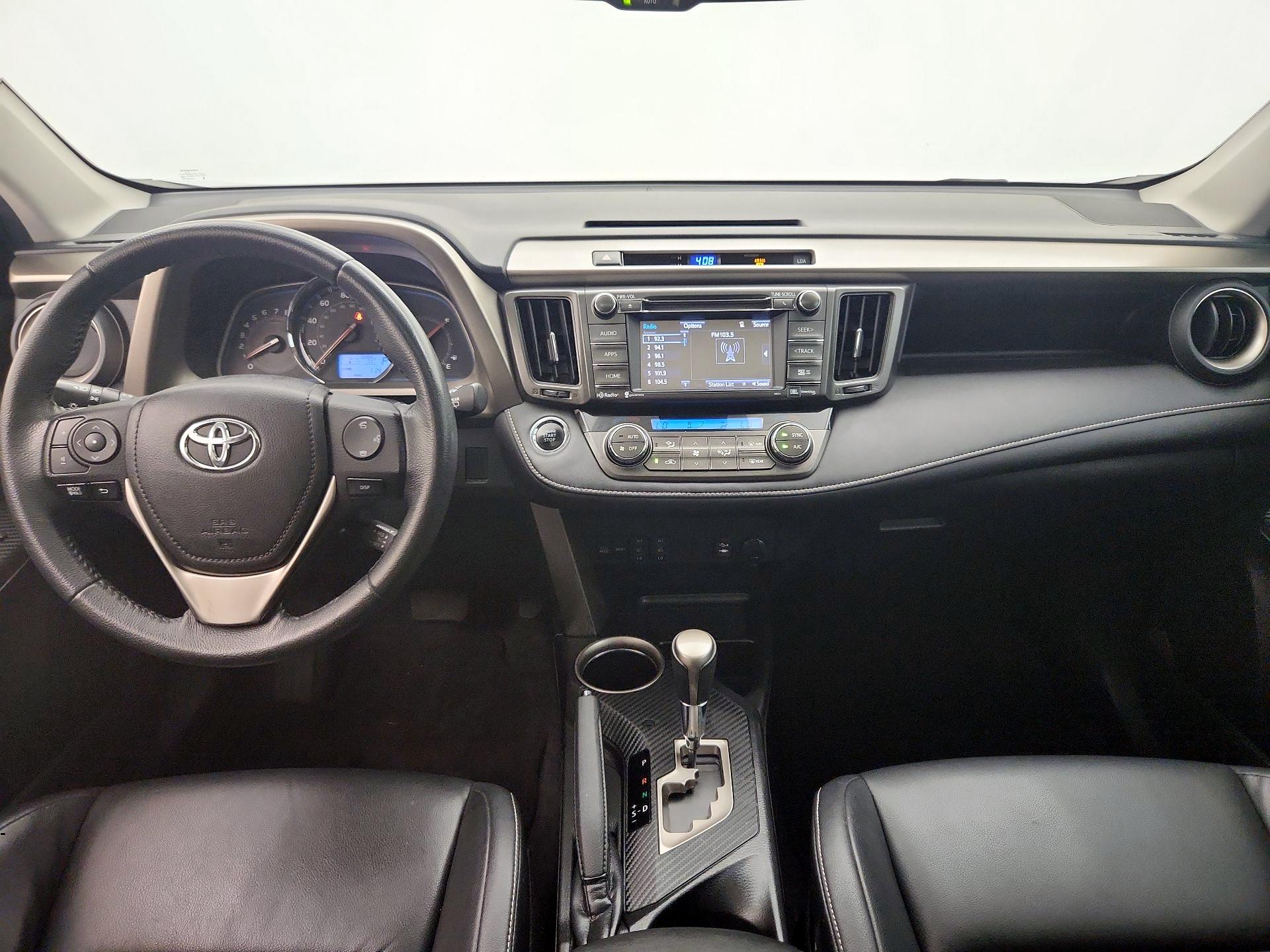 Thumbnail: 2015 Toyota RAV4 - 9