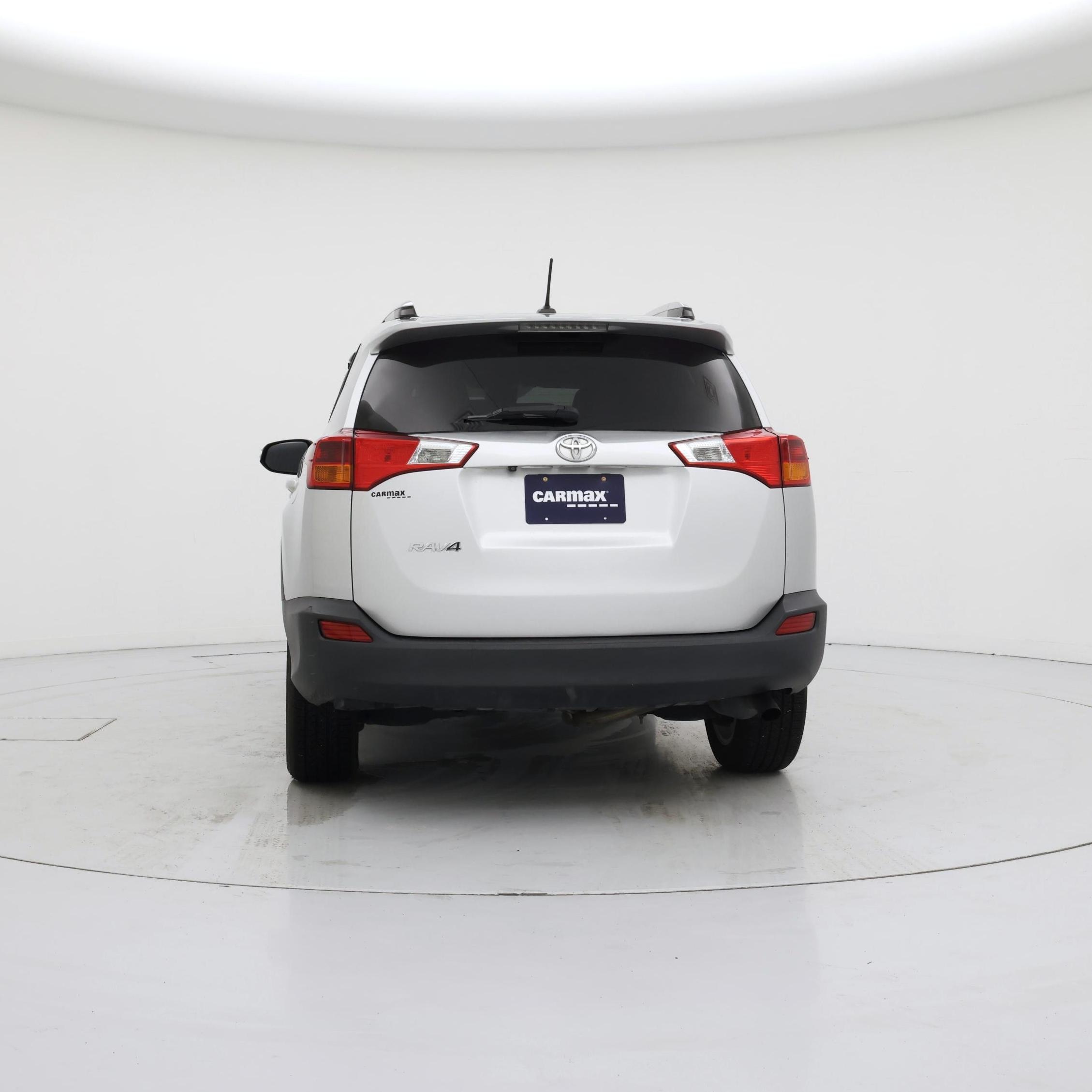 Thumbnail: 2015 Toyota RAV4 - 6