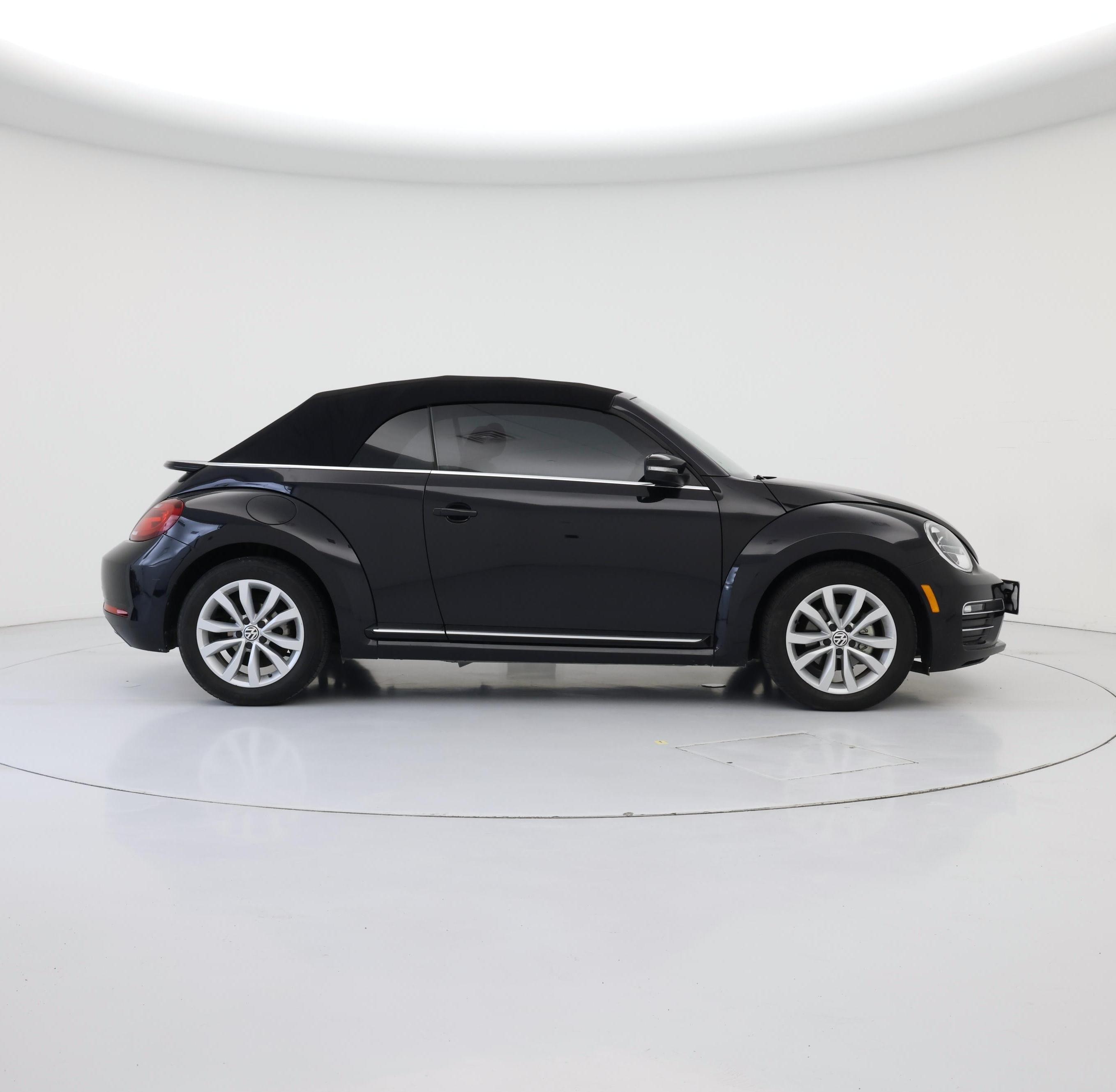 Thumbnail: 2017 Volkswagen Beetle - 7