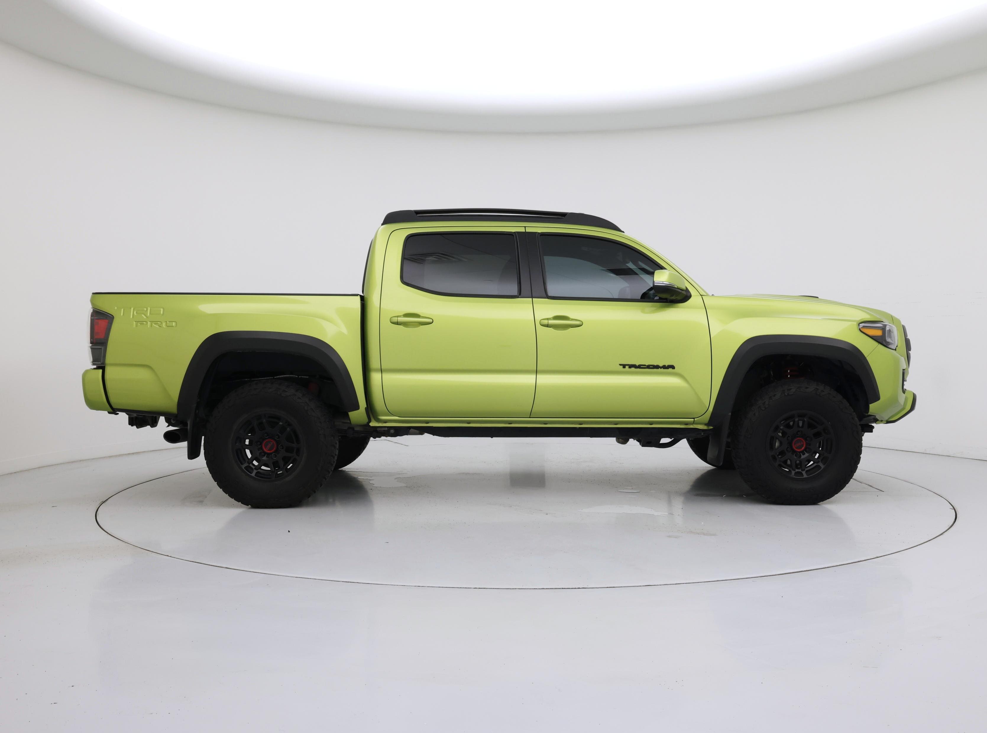 Thumbnail: 2022 Toyota Tacoma - 7