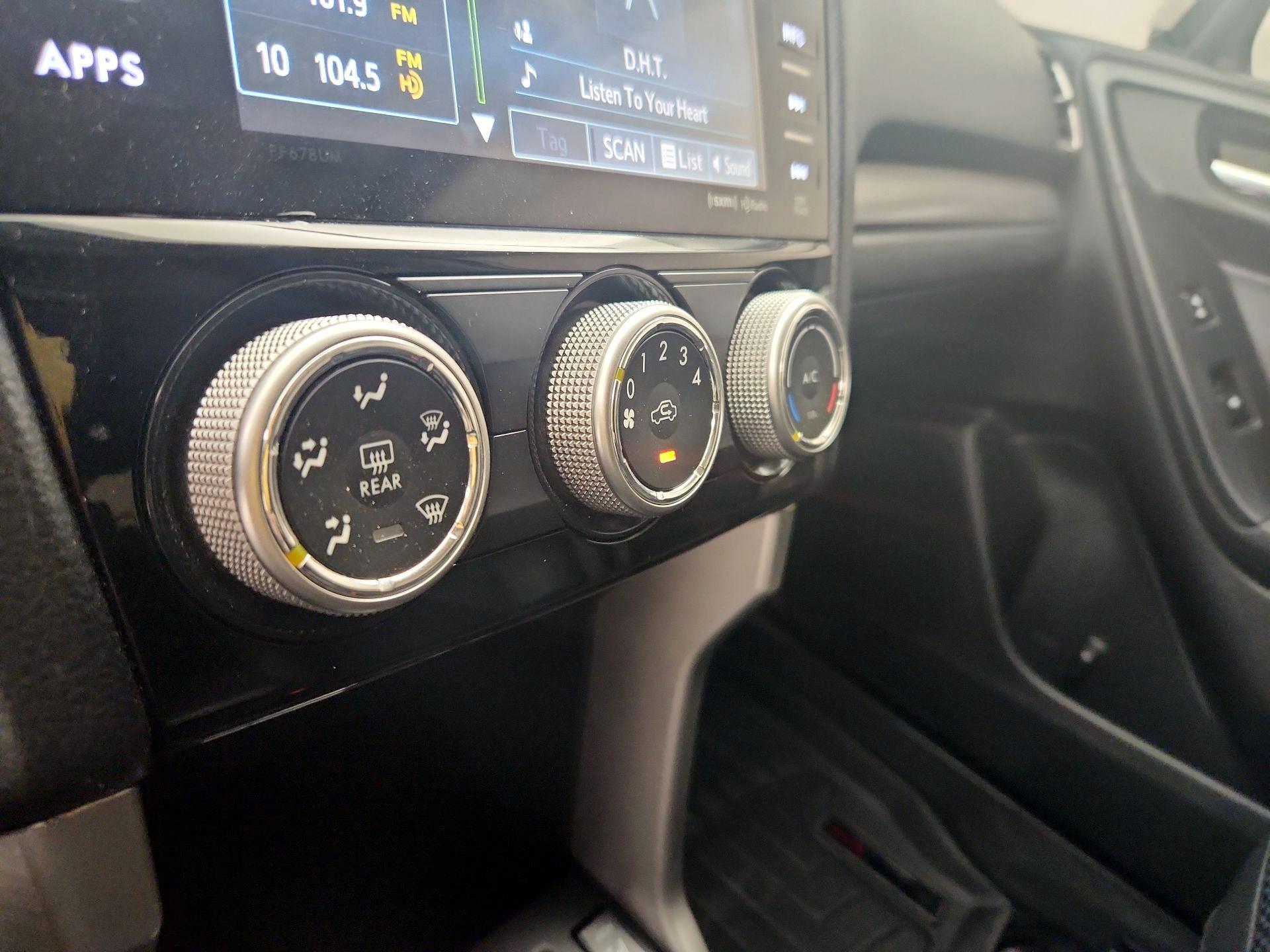 Thumbnail: 2016 Subaru Forester - 16