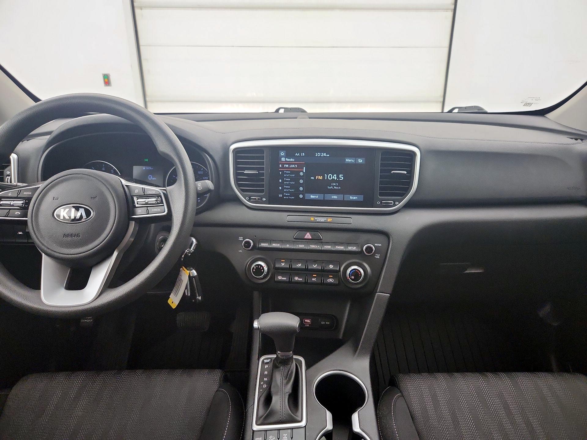 Thumbnail: 2022 Kia Sportage - 9