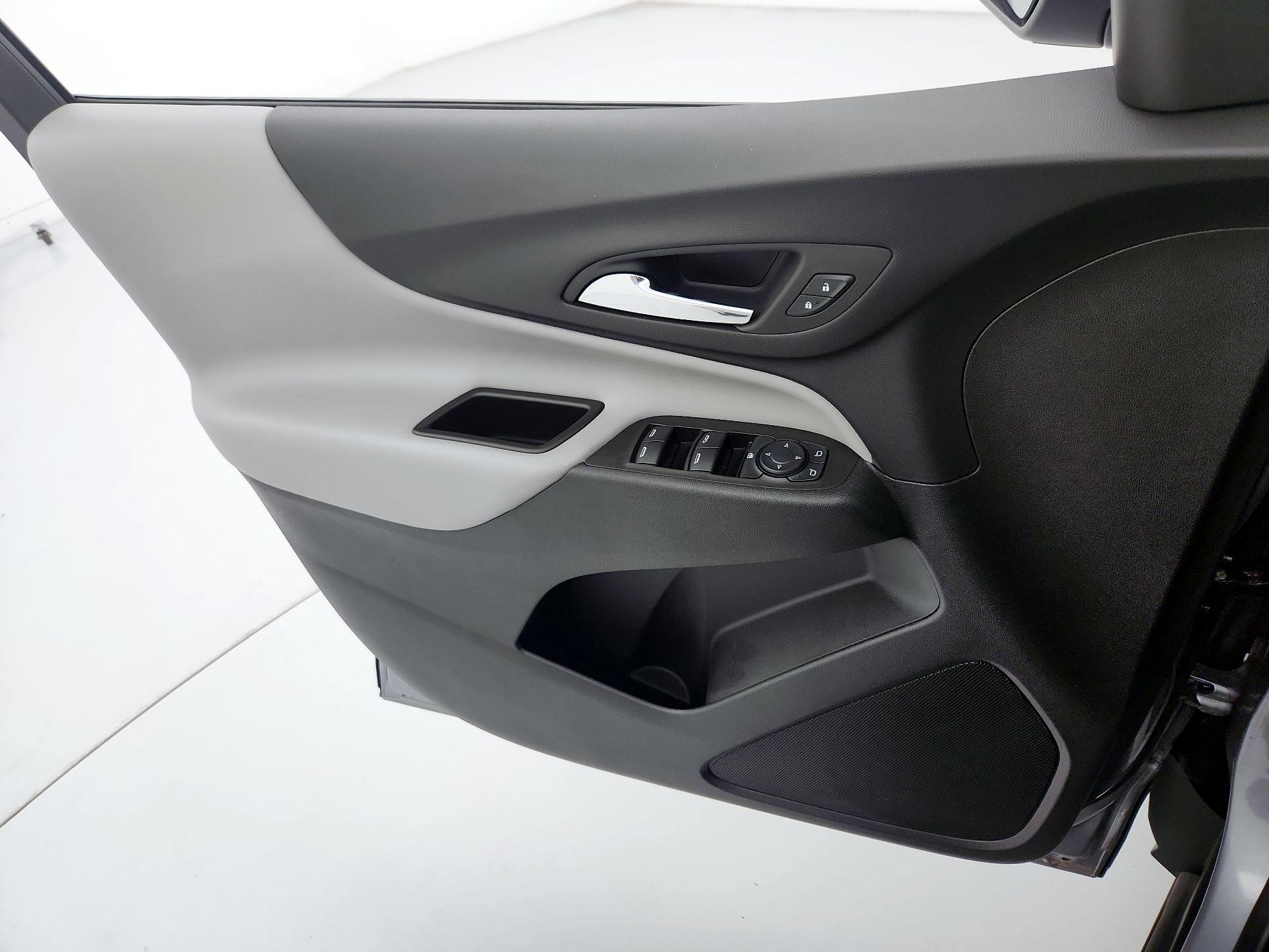 Thumbnail: 2023 Chevrolet Equinox - 12