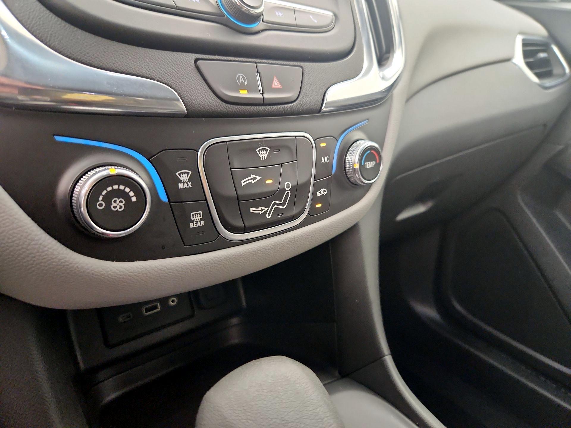 Thumbnail: 2023 Chevrolet Equinox - 16