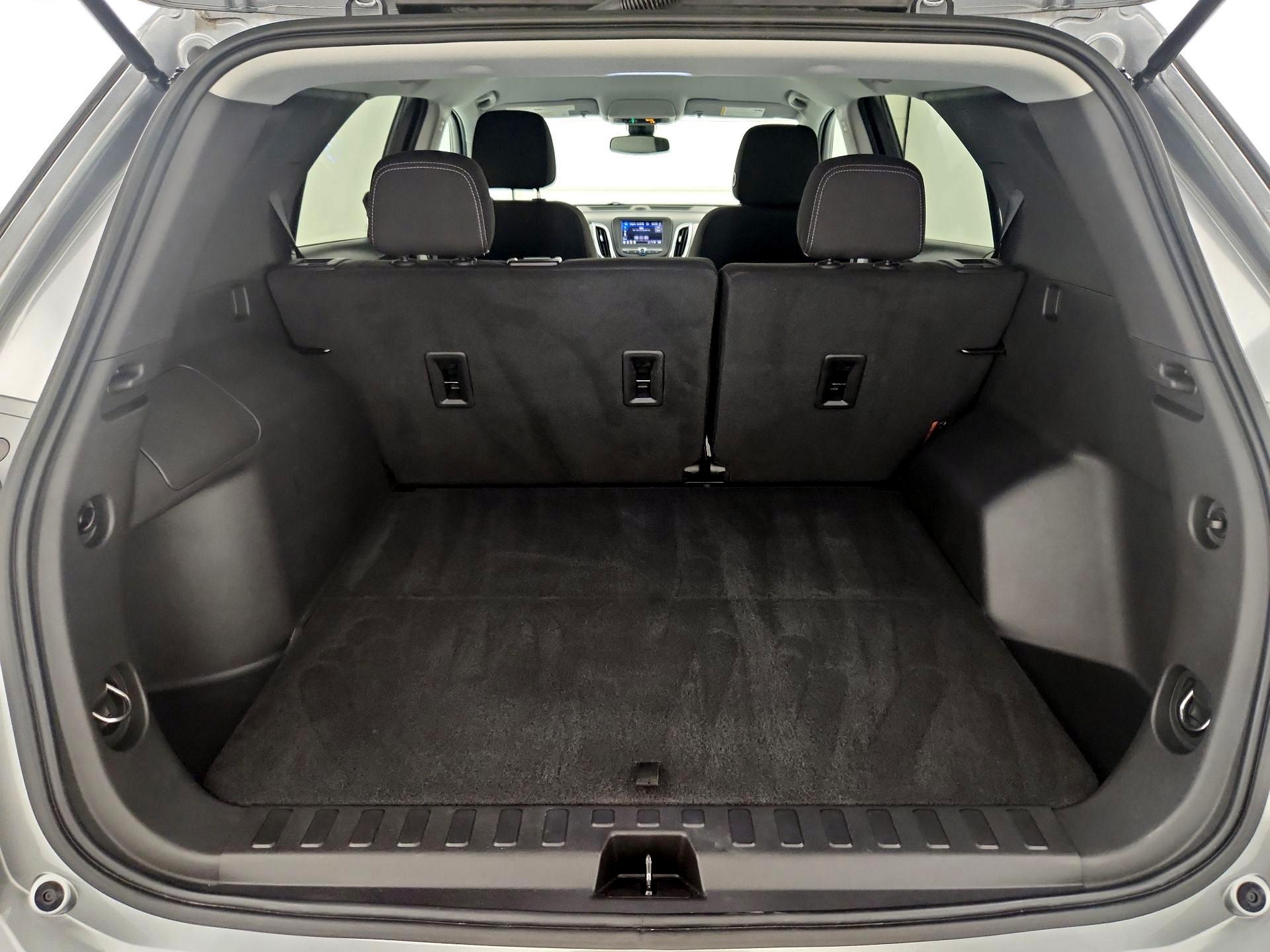 Thumbnail: 2023 Chevrolet Equinox - 20