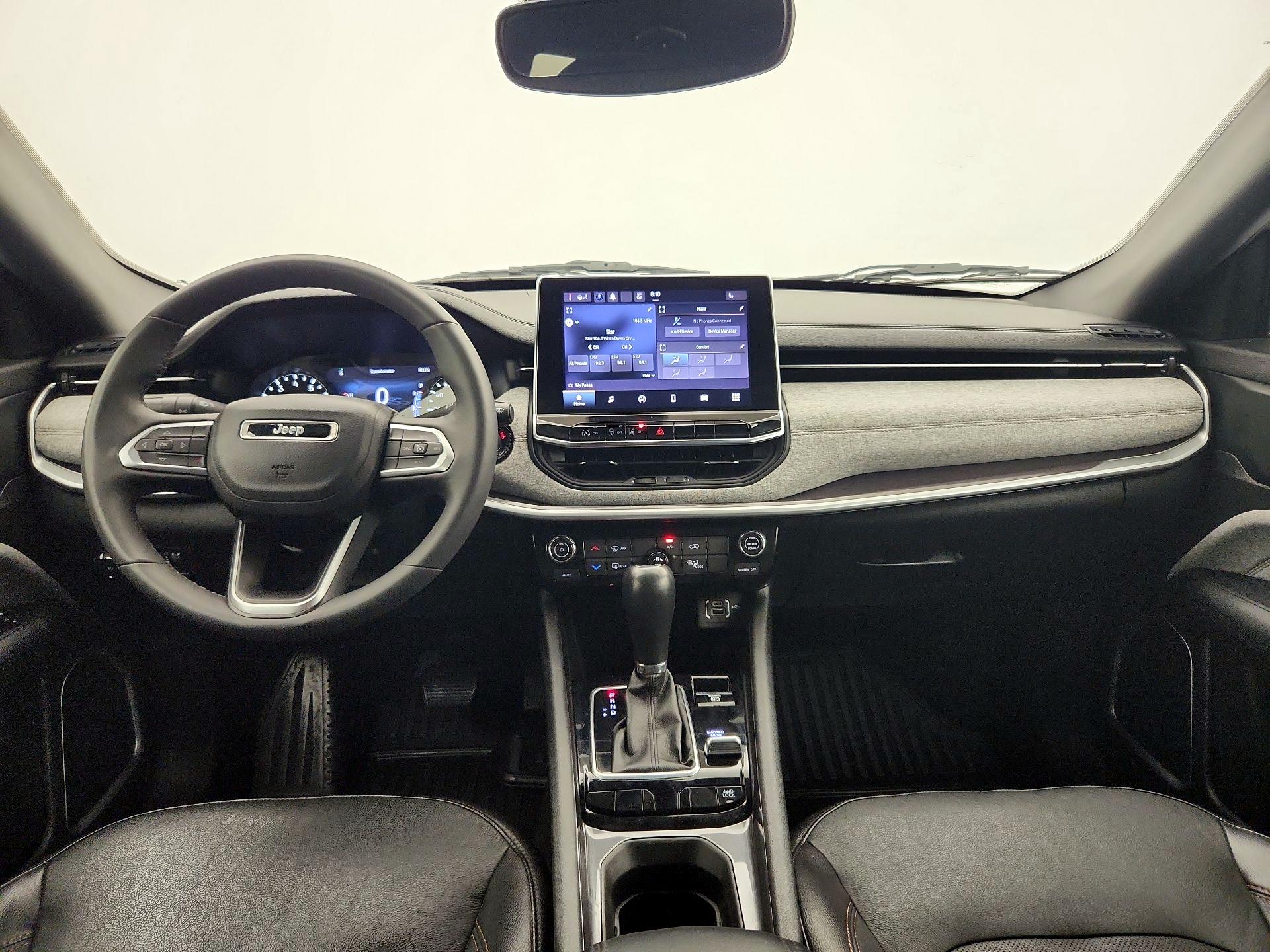 Thumbnail: 2023 Jeep Compass - 9