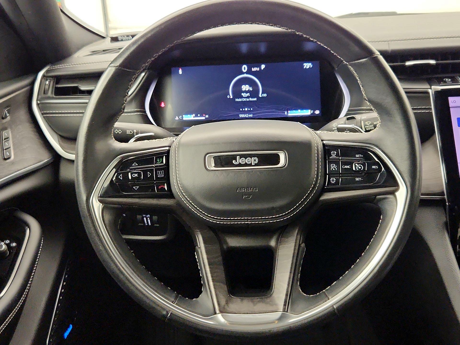 Thumbnail: 2022 Jeep Grand Cherokee L - 10