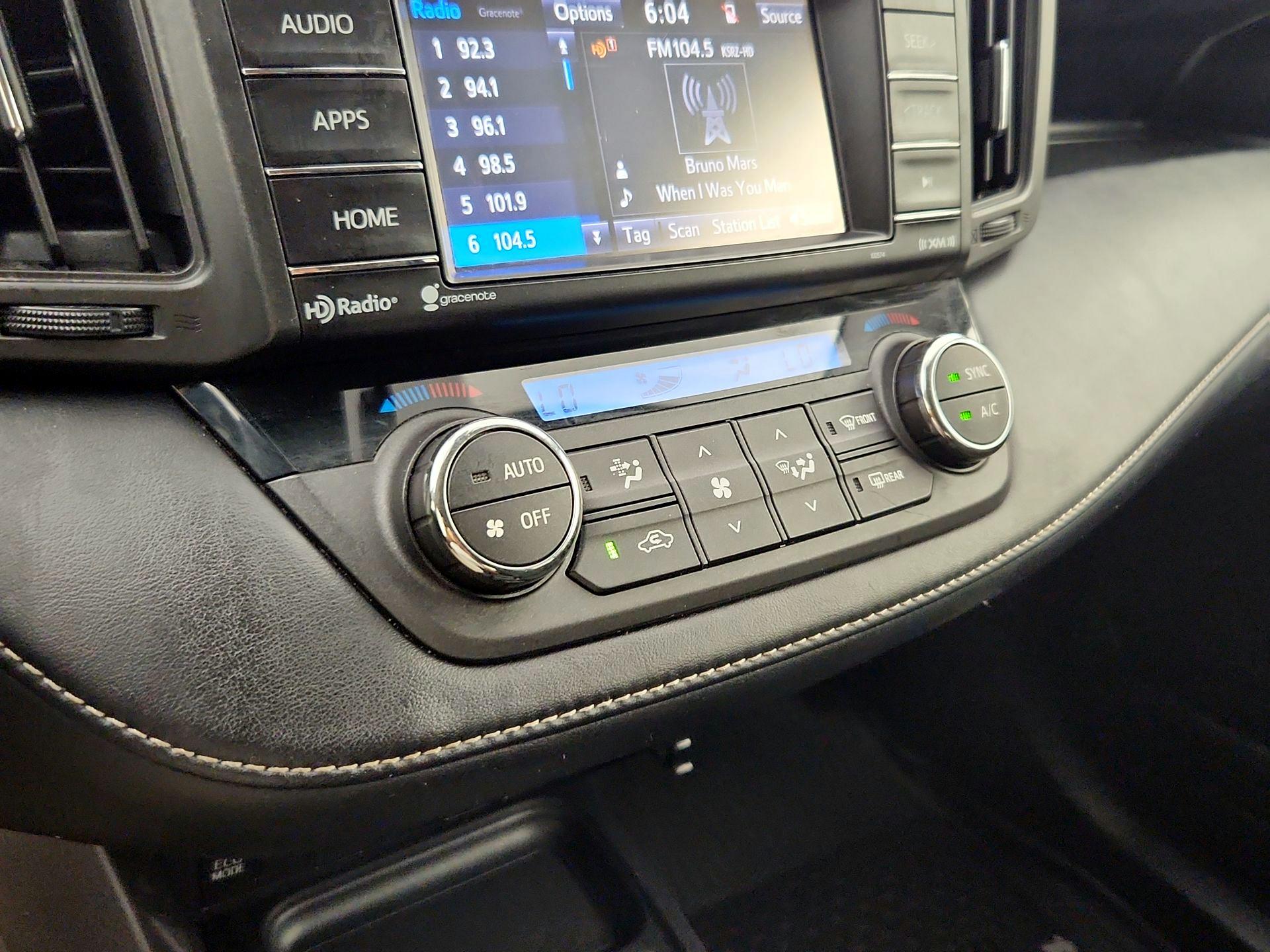 Thumbnail: 2017 Toyota RAV4 - 16