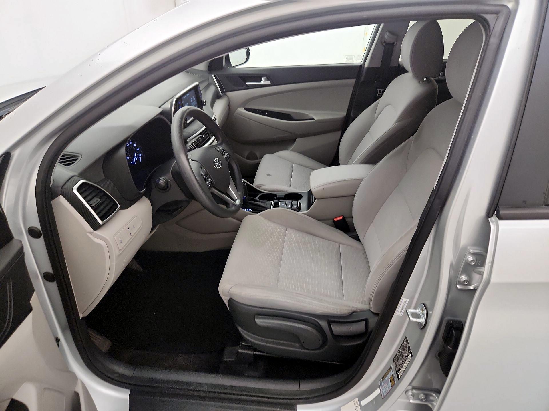 Thumbnail: 2019 Hyundai Tucson - 11