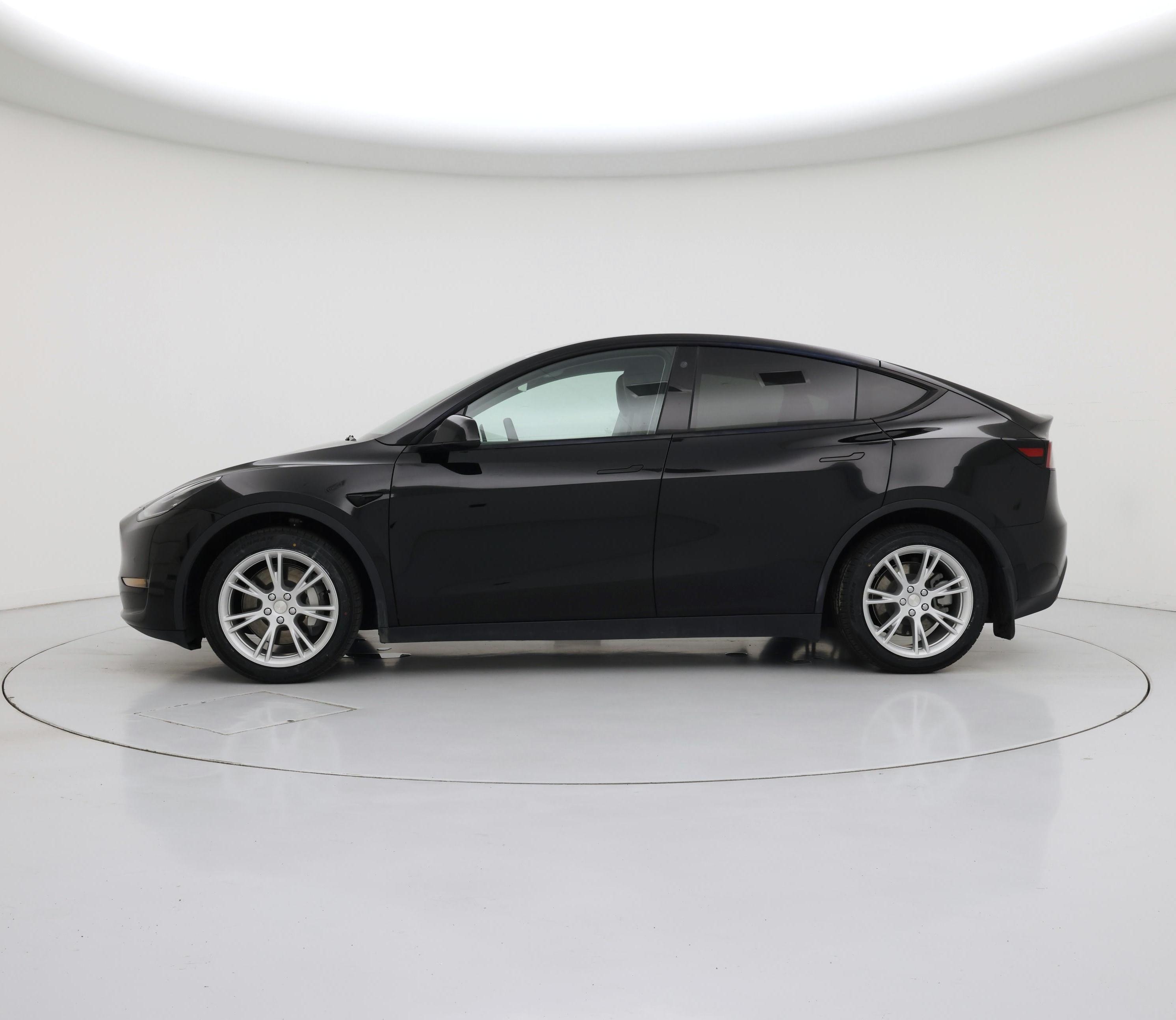 Thumbnail: 2022 Tesla Model Y - 3