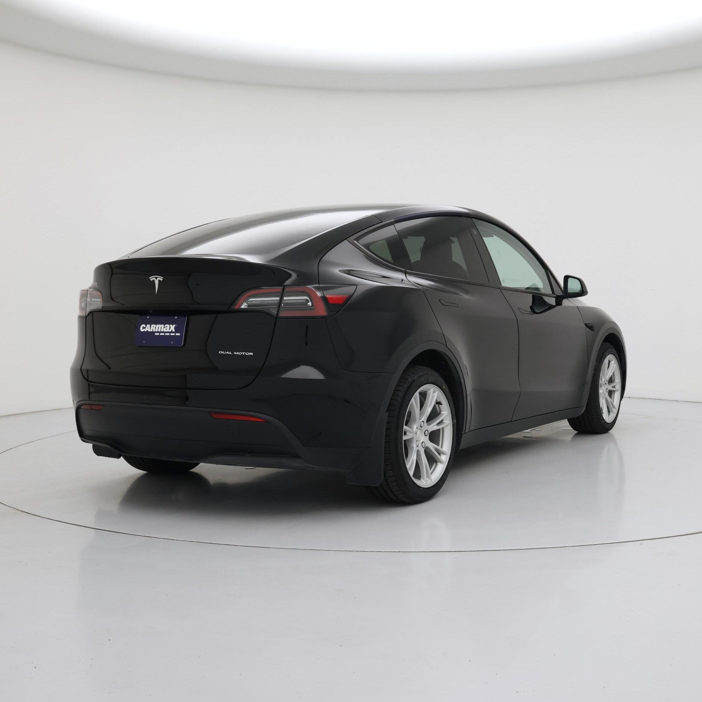 Thumbnail: 2022 Tesla Model Y - 8