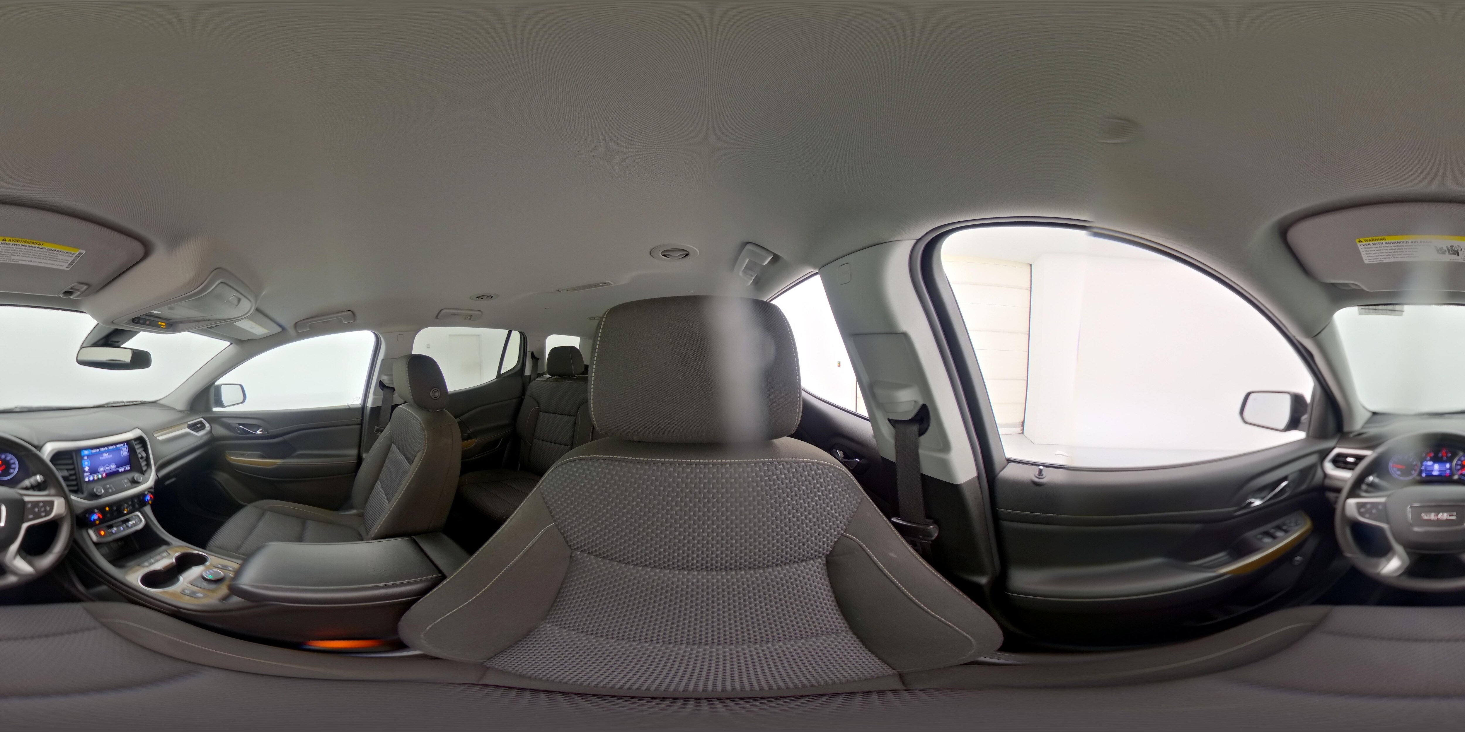 2022 GMC Acadia SLE - Photo 28