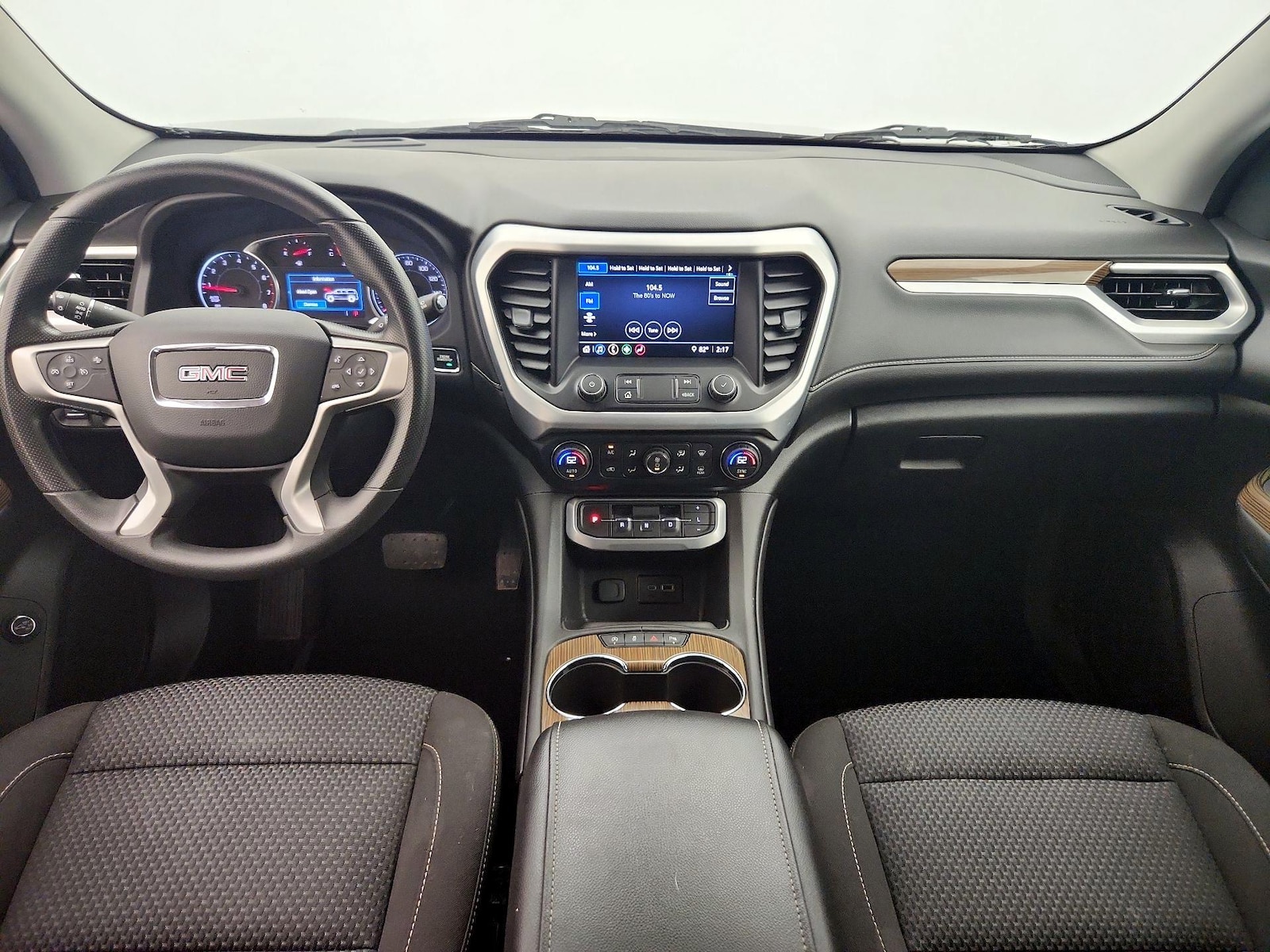 2022 GMC Acadia SLE - Photo 10