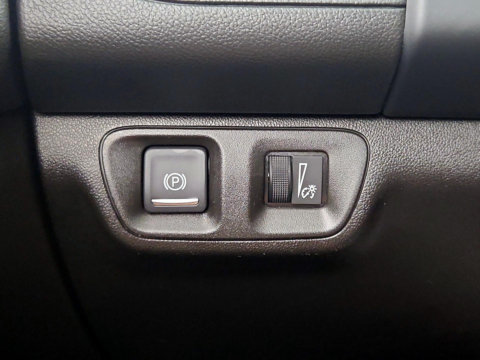 2022 GMC Acadia SLE - Photo 14