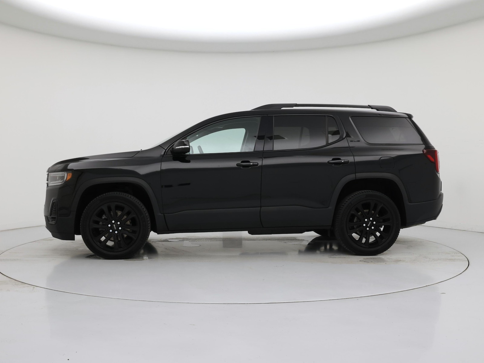 2022 GMC Acadia SLE - Photo 4