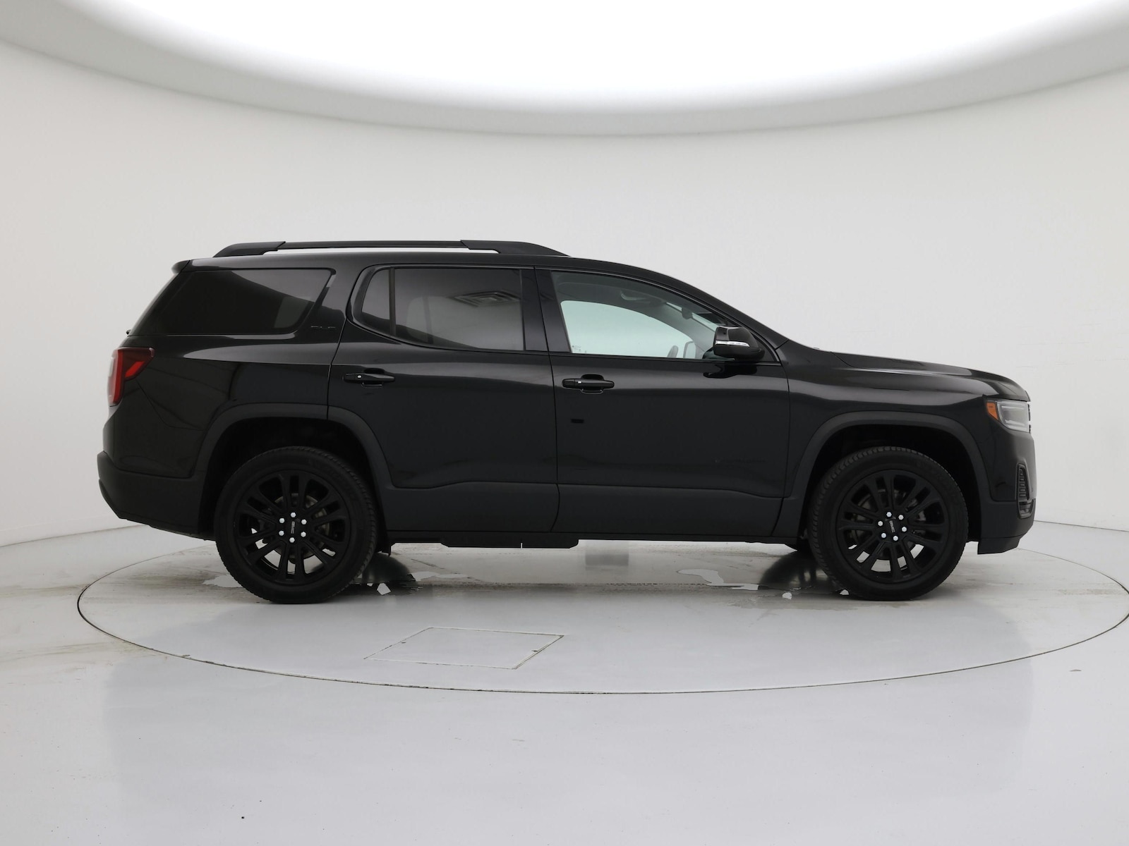 2022 GMC Acadia SLE - Photo 8