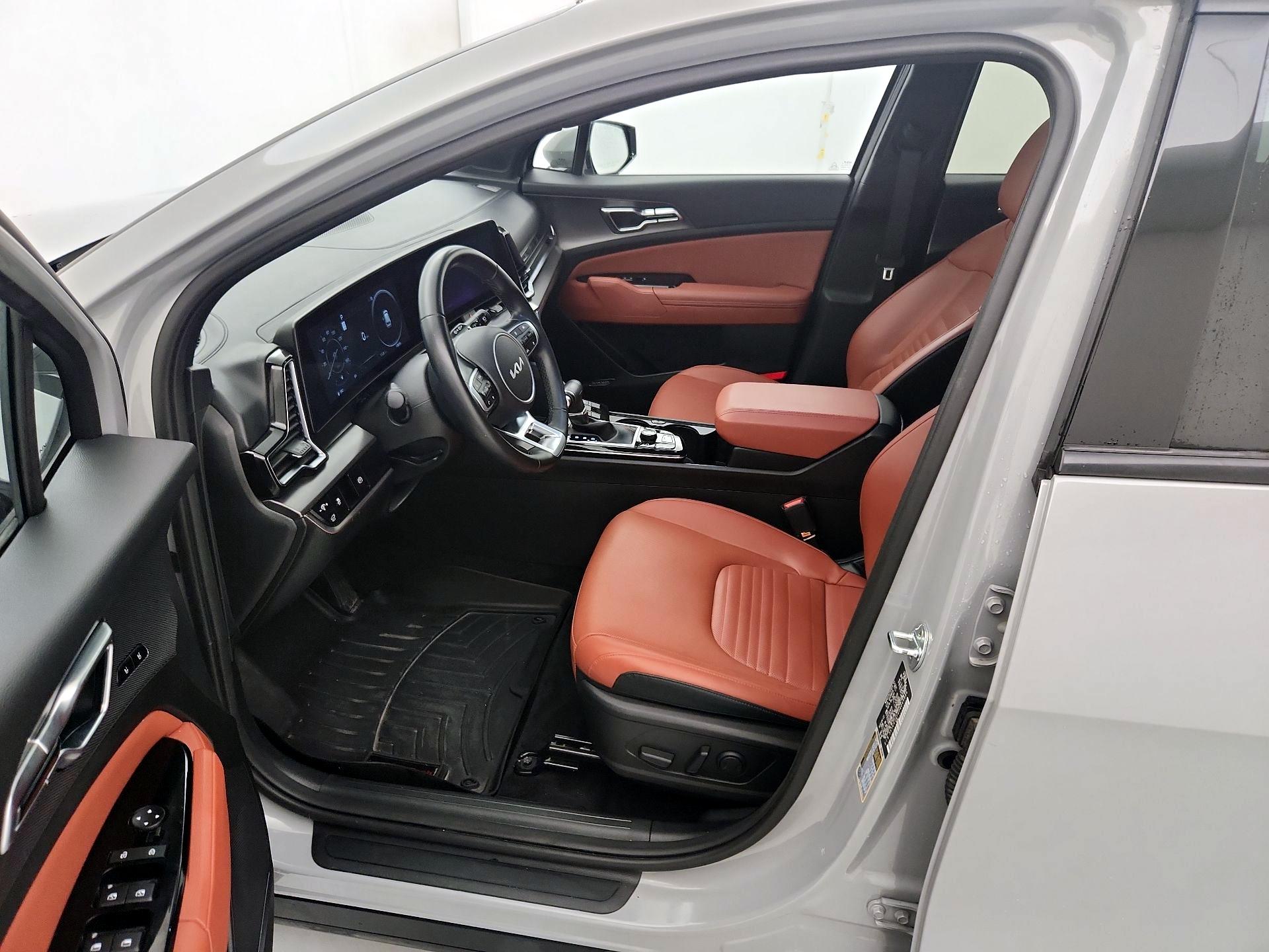 Thumbnail: 2023 Kia Sportage - 11