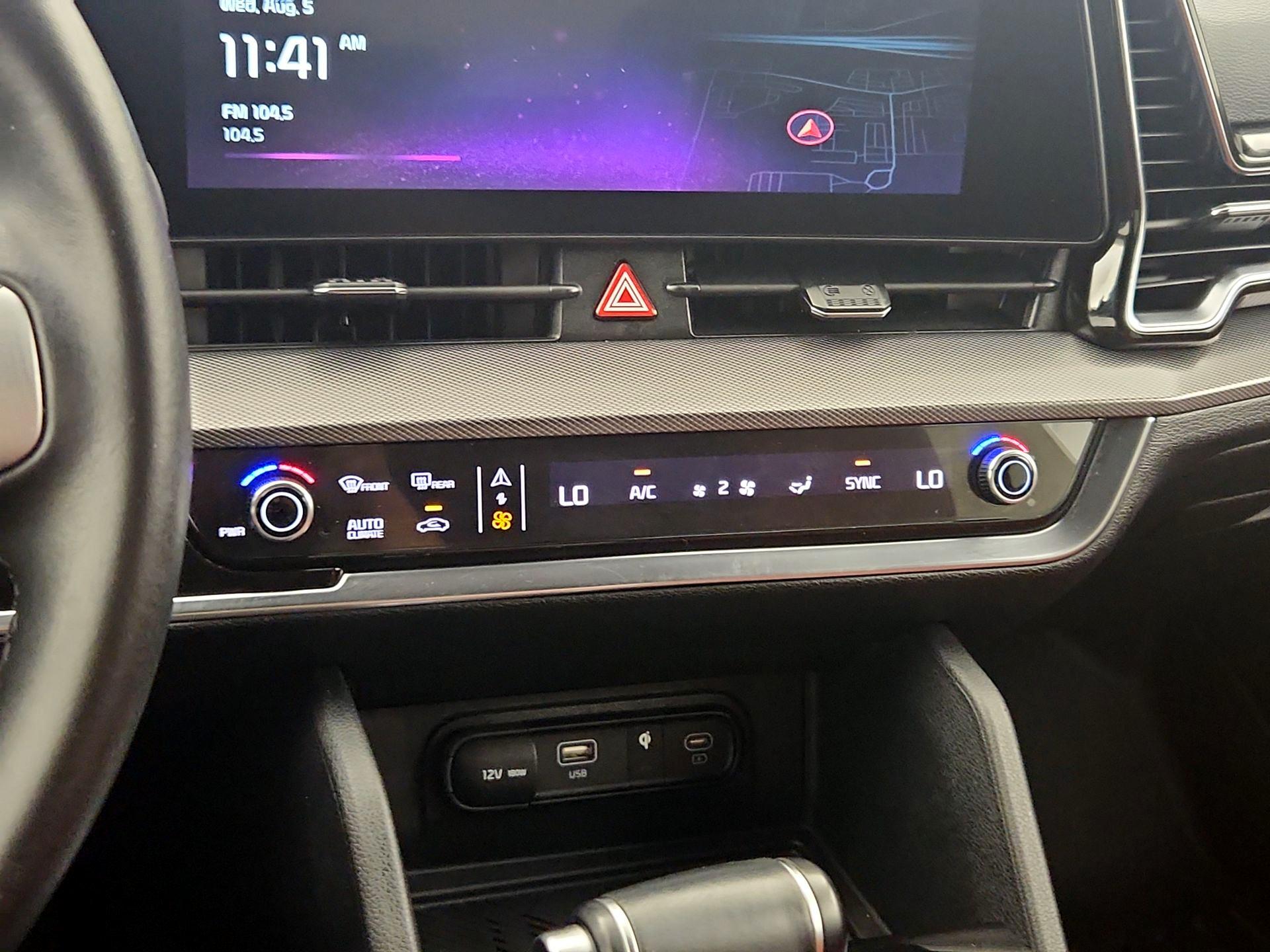 Thumbnail: 2023 Kia Sportage - 17