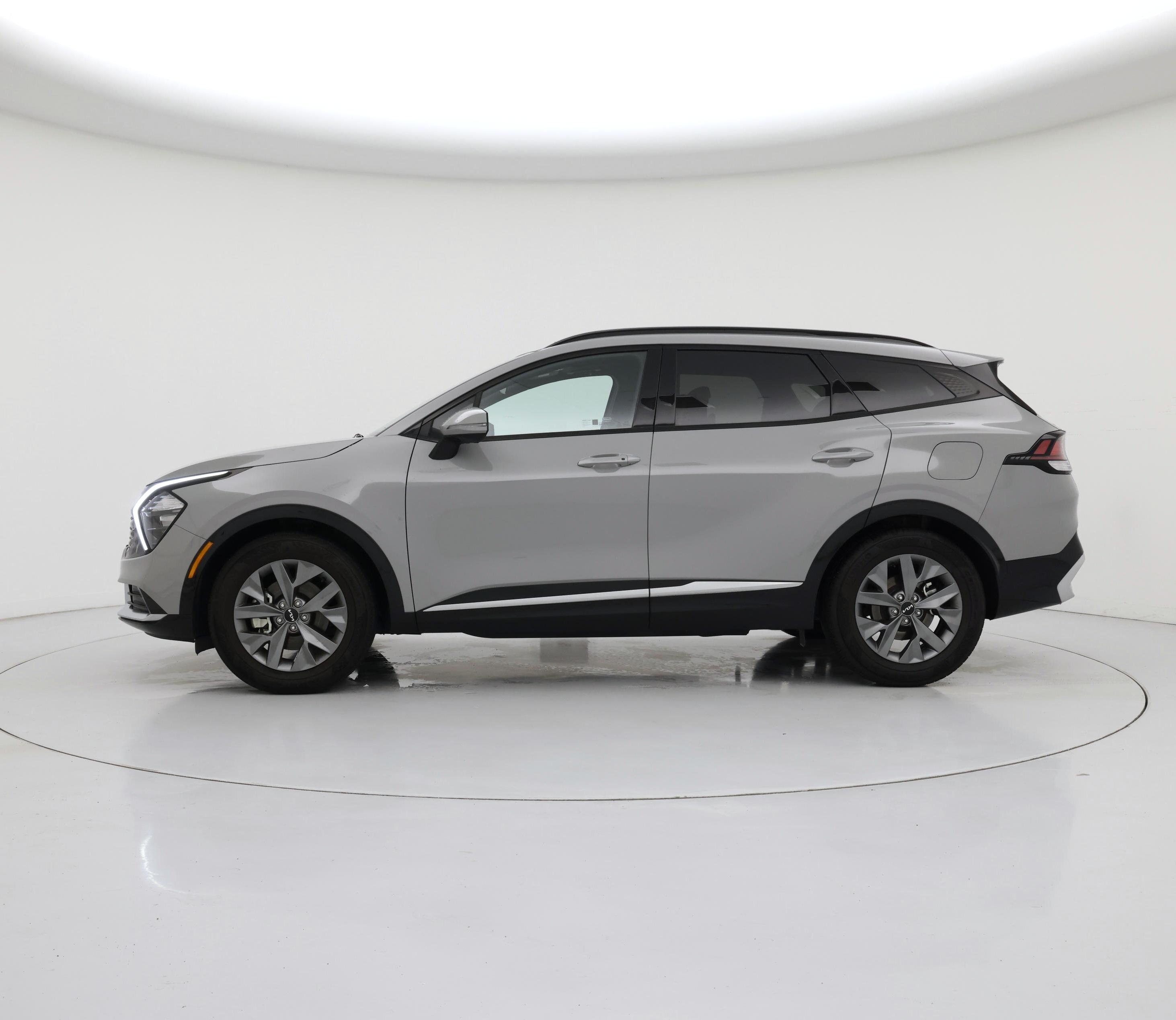Thumbnail: 2023 Kia Sportage - 3