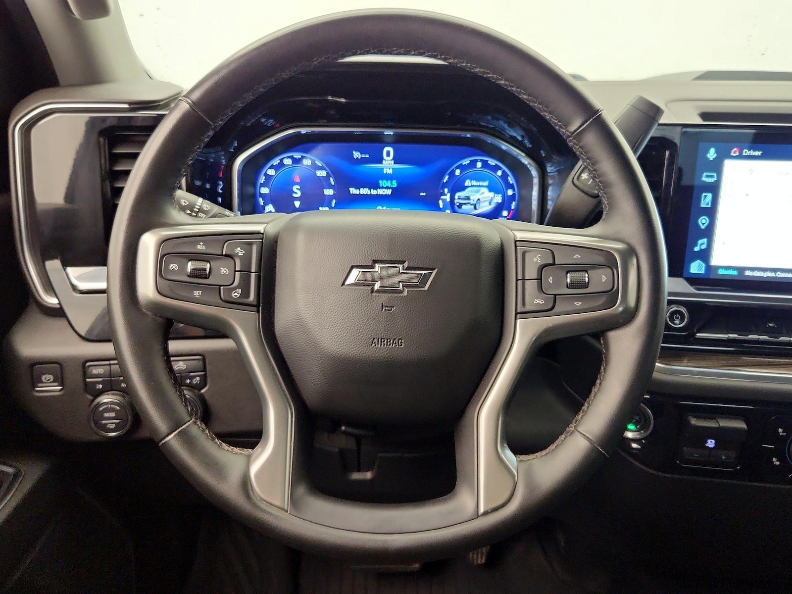 2023 Chevrolet Silverado 1500 LT Trail Boss - Photo 11