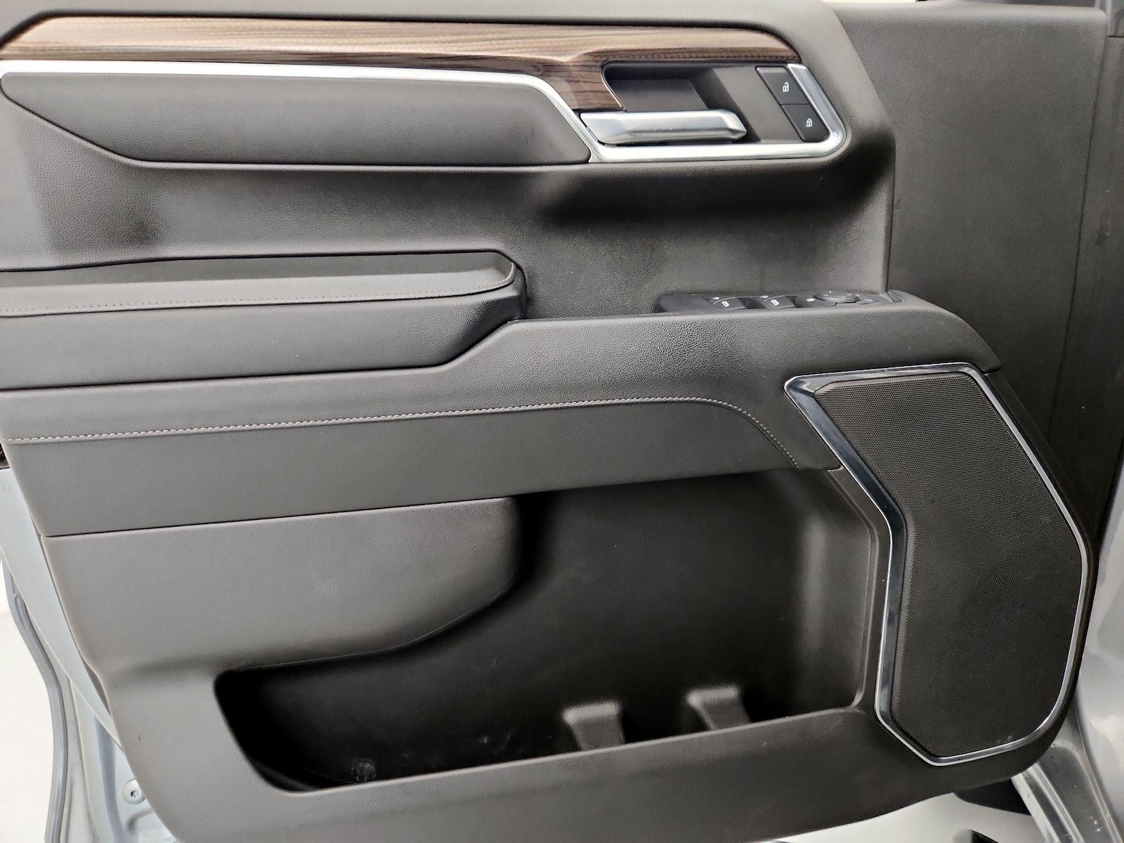 2023 Chevrolet Silverado 1500 LT Trail Boss - Photo 13
