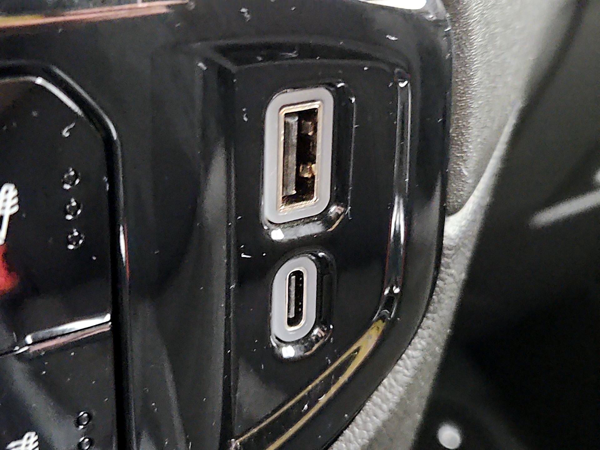 Thumbnail: 2024 Chevrolet Silverado 1500 - 18
