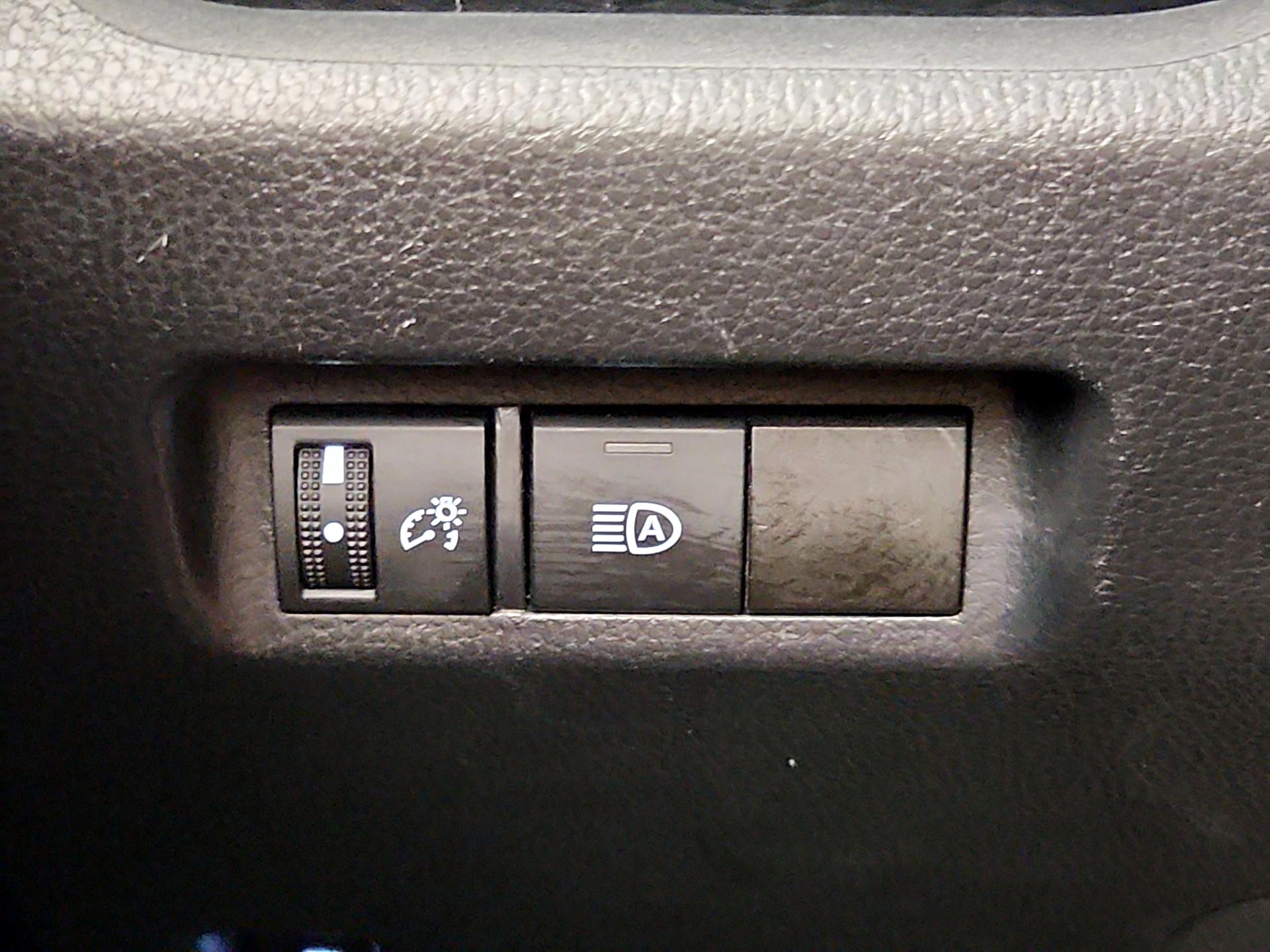 Thumbnail: 2024 Toyota RAV4 - 13