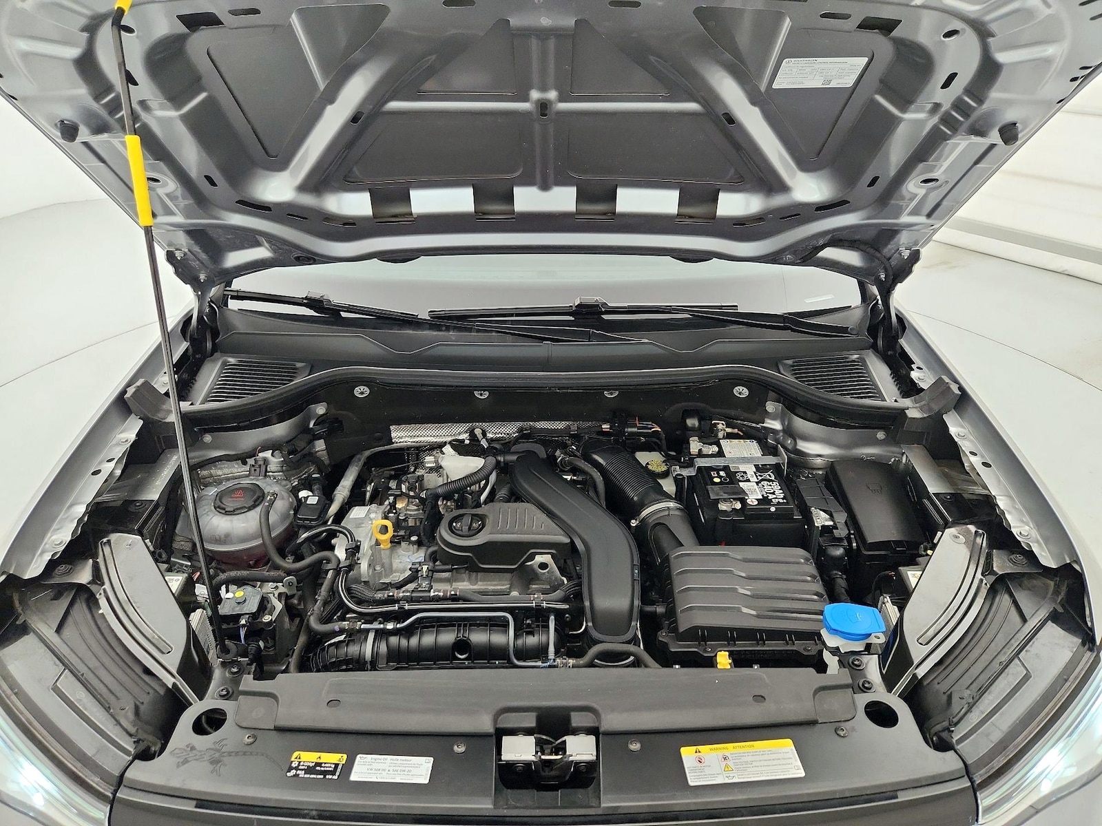 2025 Volkswagen Taos SE - Photo 22