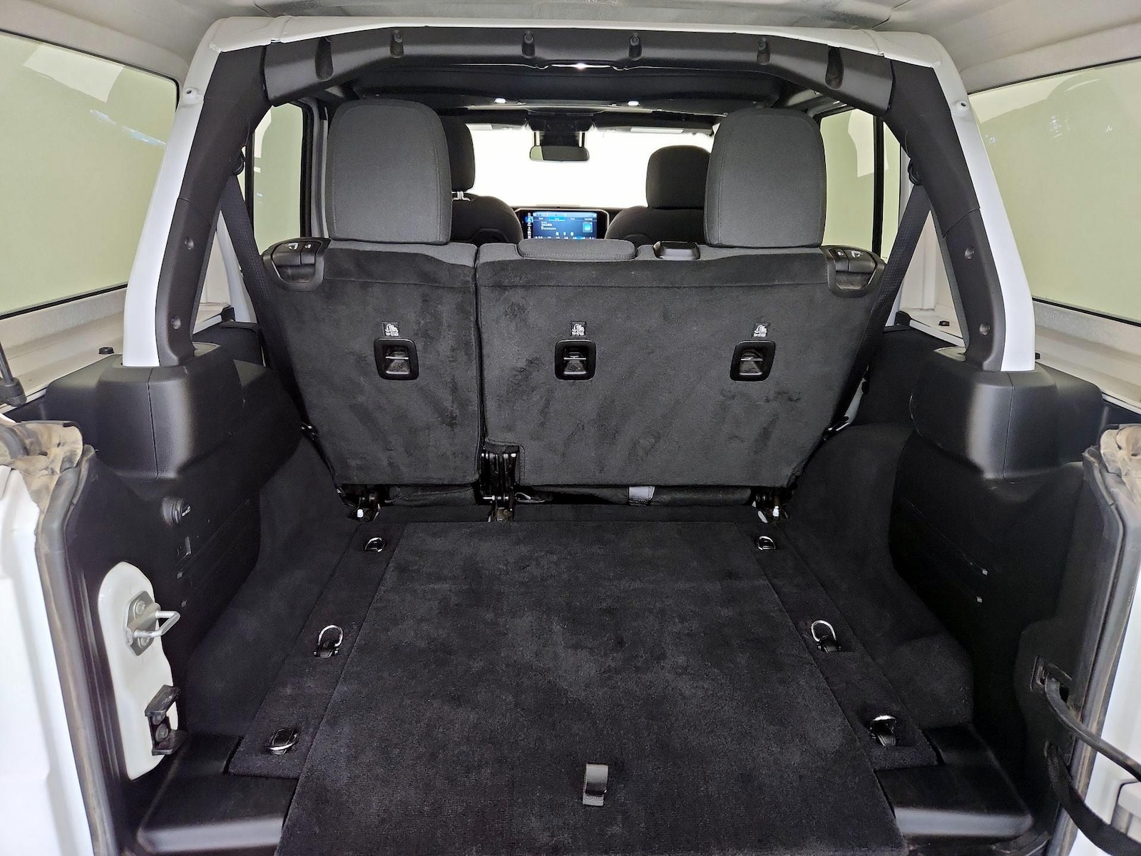 2025 Jeep Wrangler 4-Door Rubicon - Photo 21